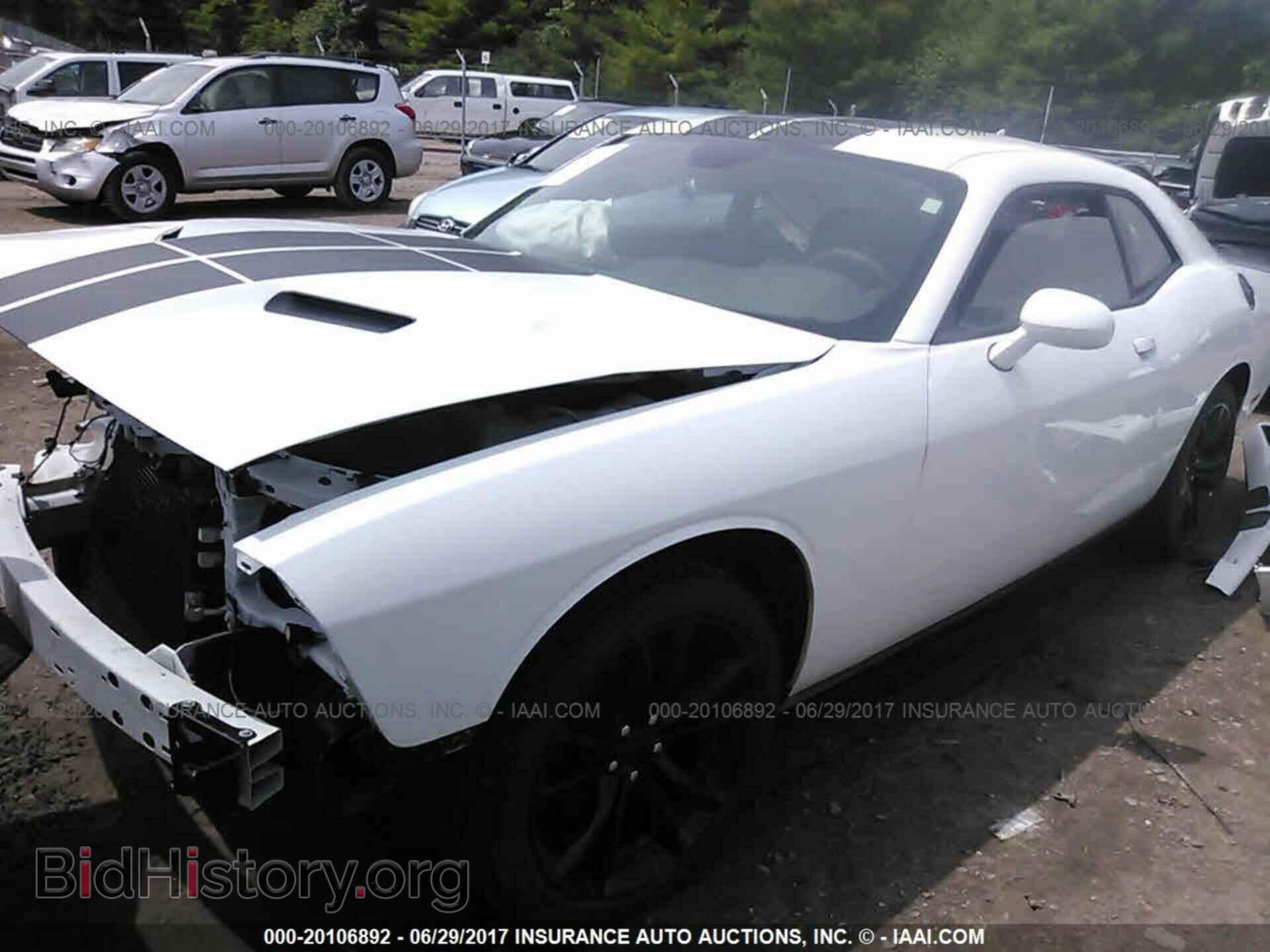 2016 Dodge Challenger - VIN: 2C3CDZAG4GH300510 - Photo 2