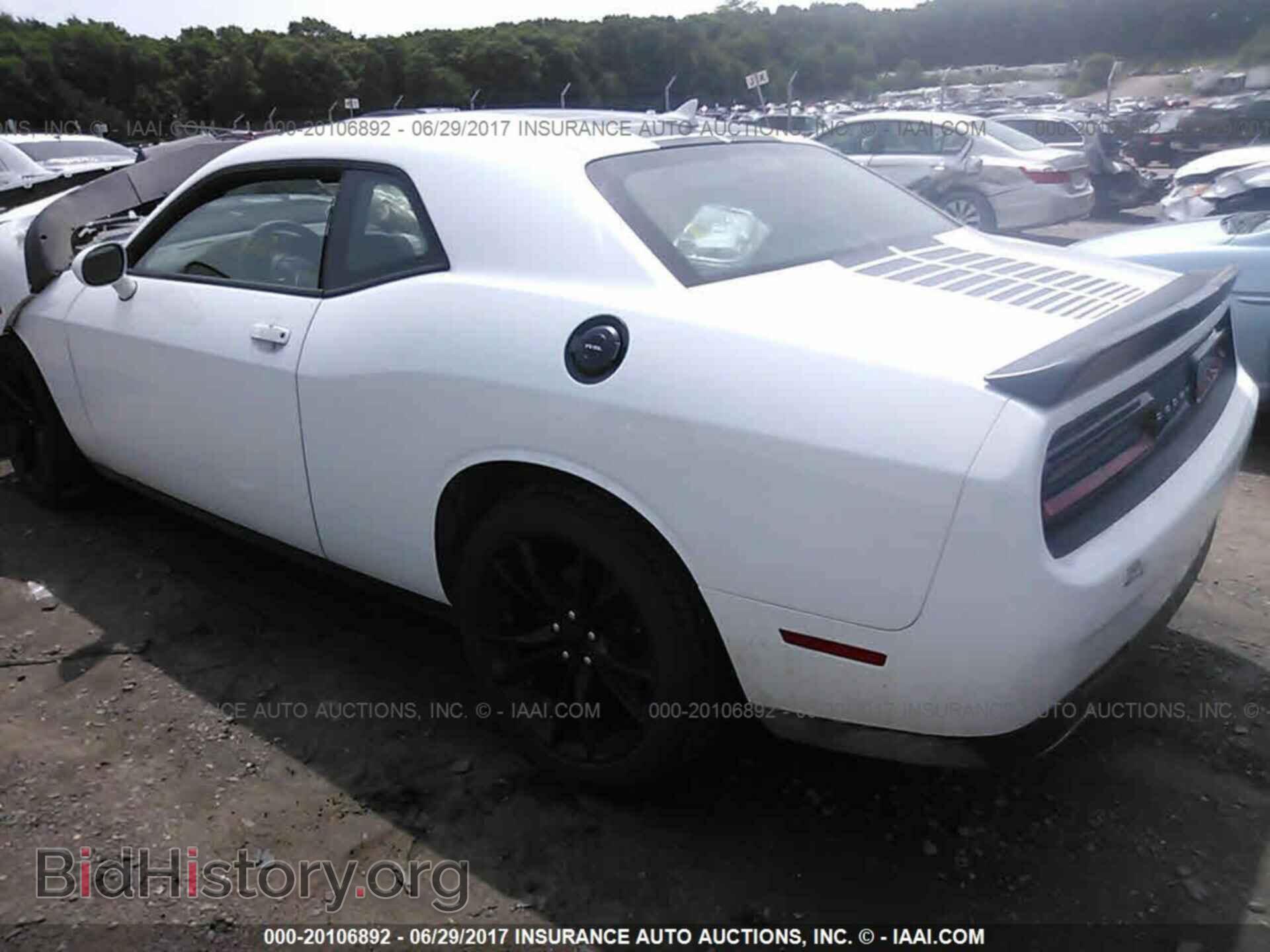 2016 Dodge Challenger - VIN: 2C3CDZAG4GH300510 - Photo 3