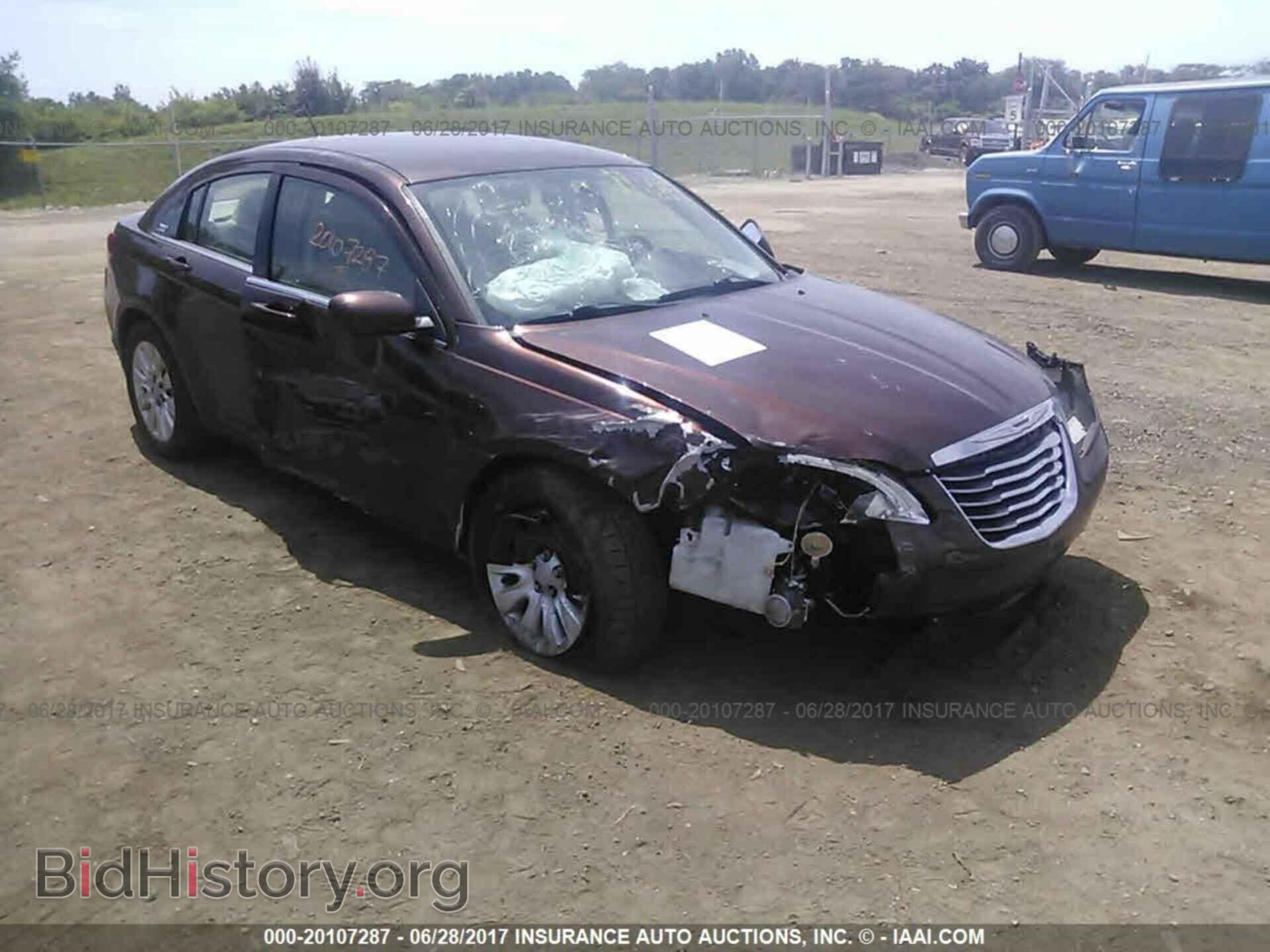 2013 Chrysler 200 - VIN: 1C3CCBAB3DN761473 - Фото 6