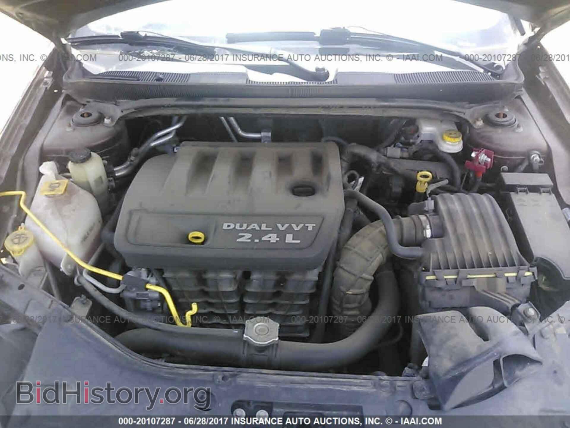 2013 Chrysler 200 - VIN: 1C3CCBAB3DN761473 - Фото 10
