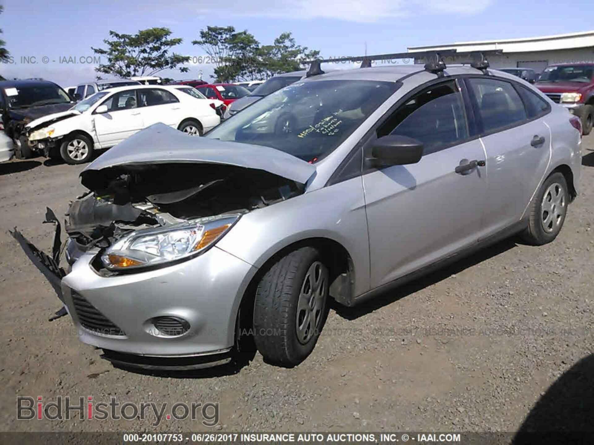 2012 Ford Focus - VIN: 1FAHP3E26CL114491 - Photo 2