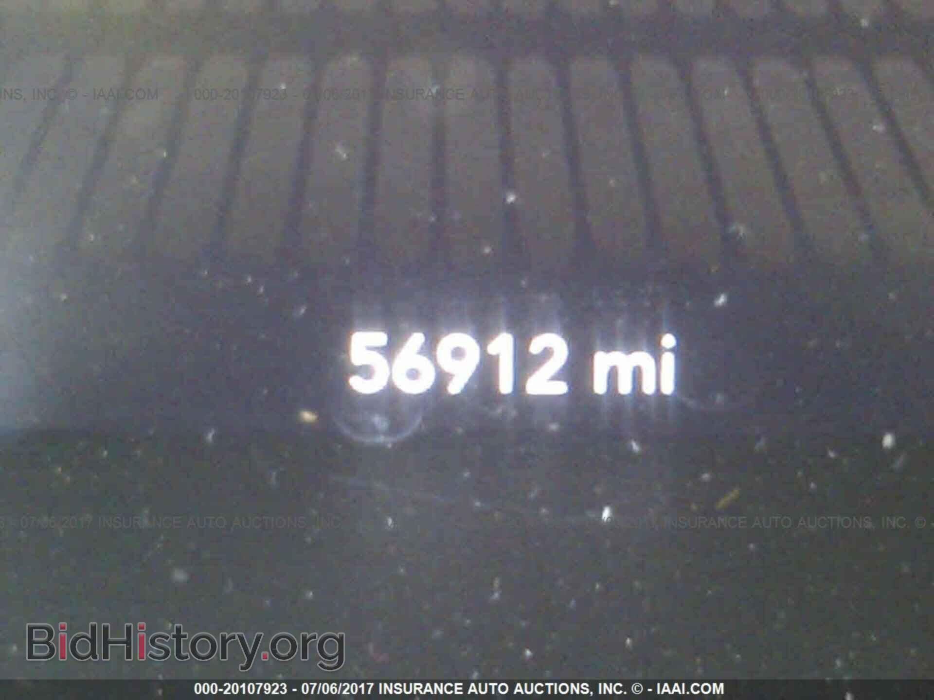 2015 Dodge Challenger - VIN: 2C3CDZAG6FH711079 - Photo 7