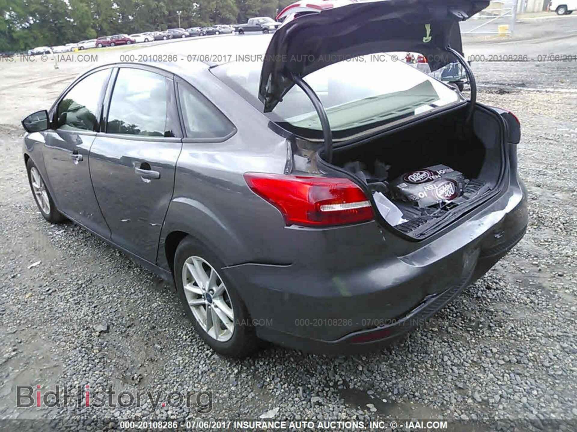 2016 Ford Focus - VIN: 1FADP3F21GL250336 - Фото 3