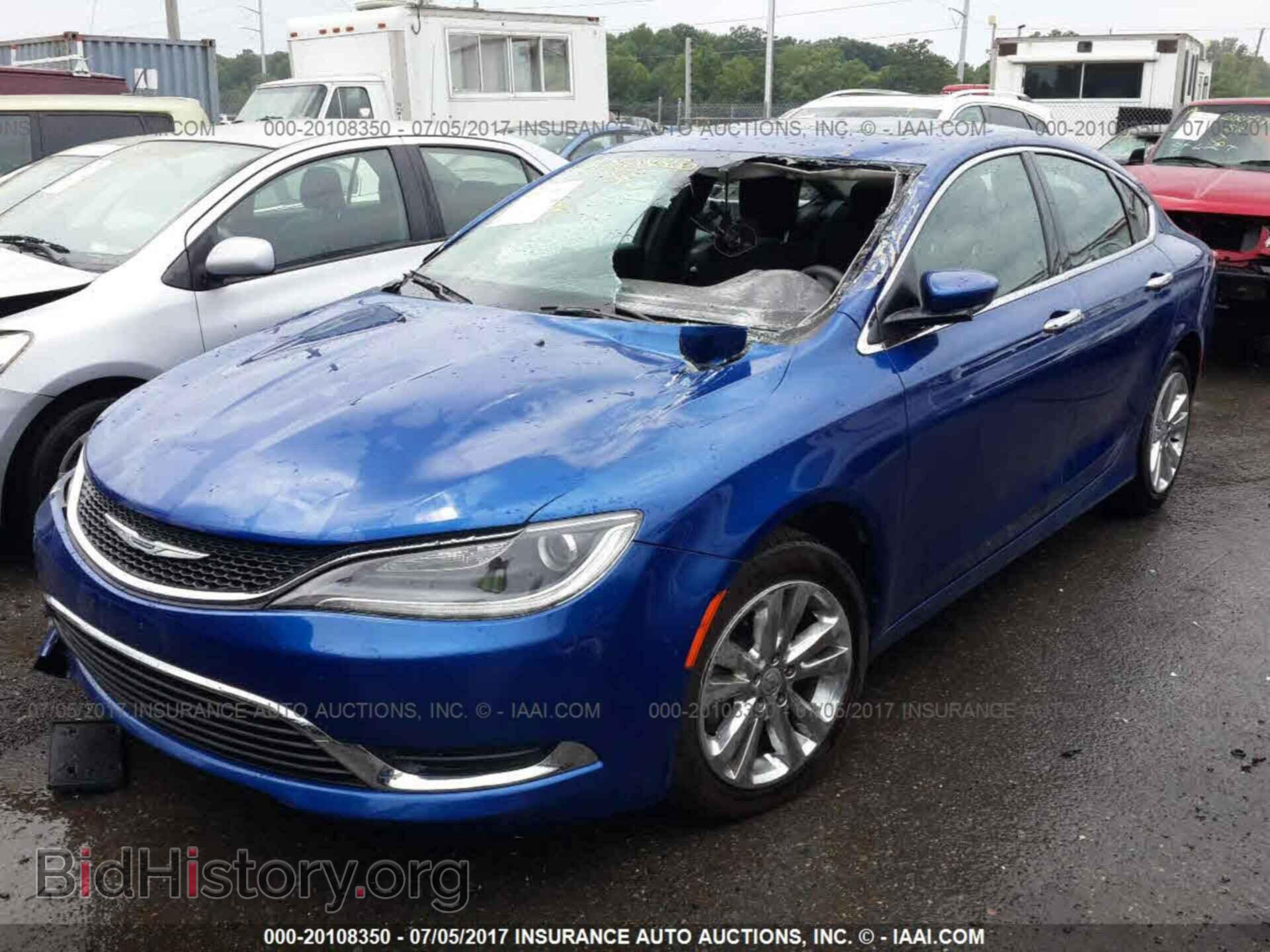 2016 Chrysler 200 - VIN: 1C3CCCAB0GN165442 - Фото 2