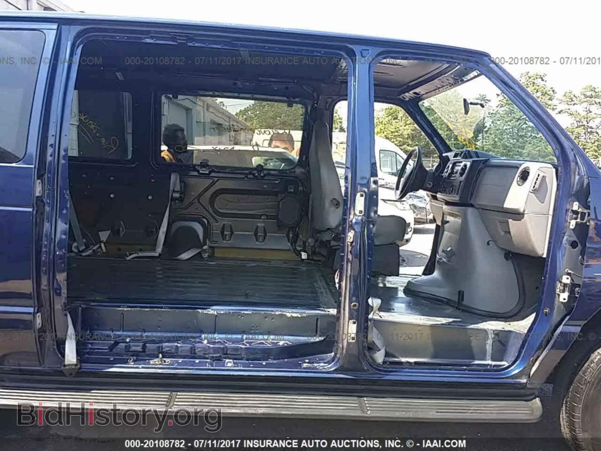 2012 Ford Econoline - VIN: 1FBSS3BL6CDB20639 - Photo 6