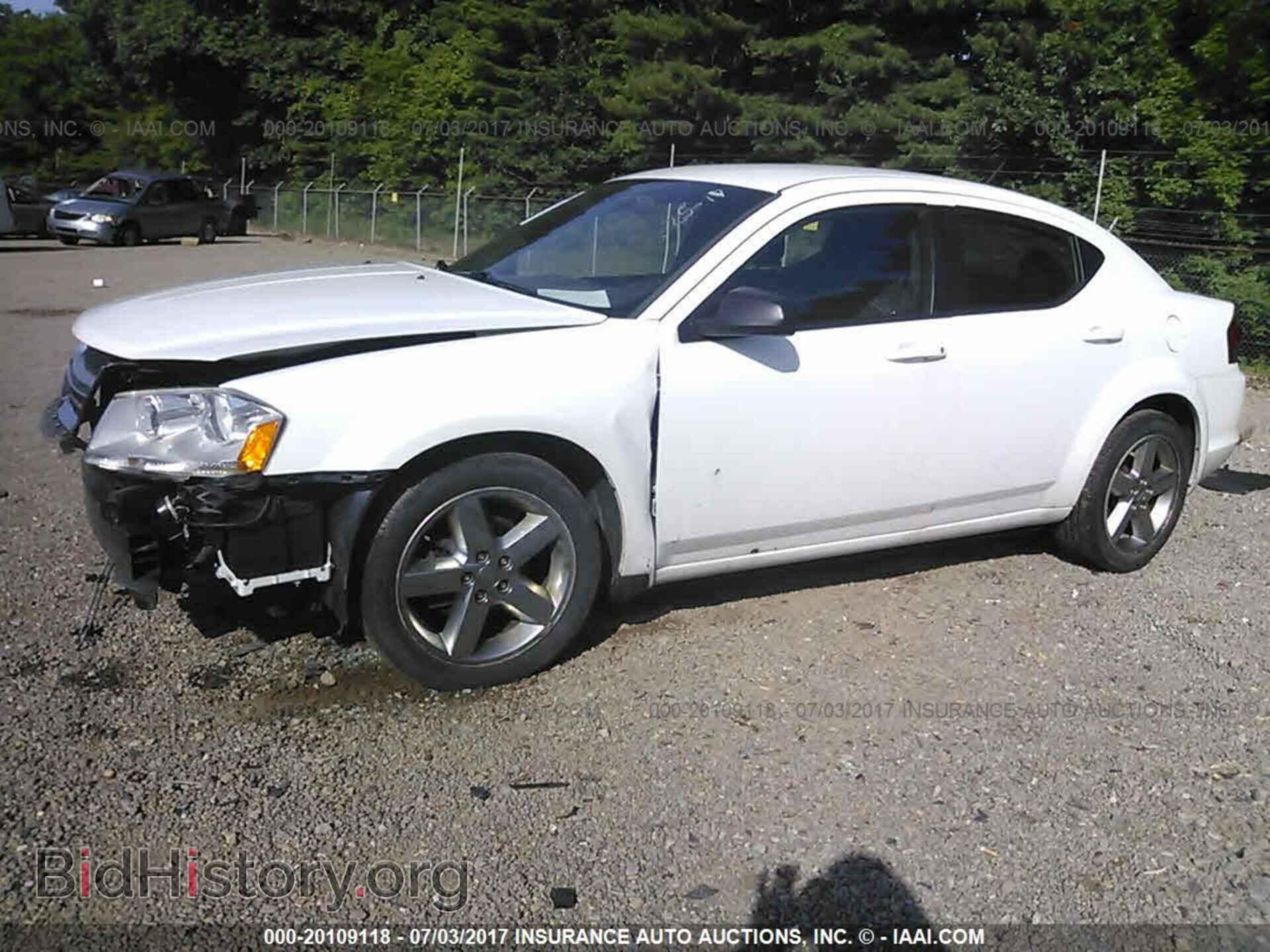 2013 Dodge Avenger - VIN: 1C3CDZAB4DN631417 - Фото 2