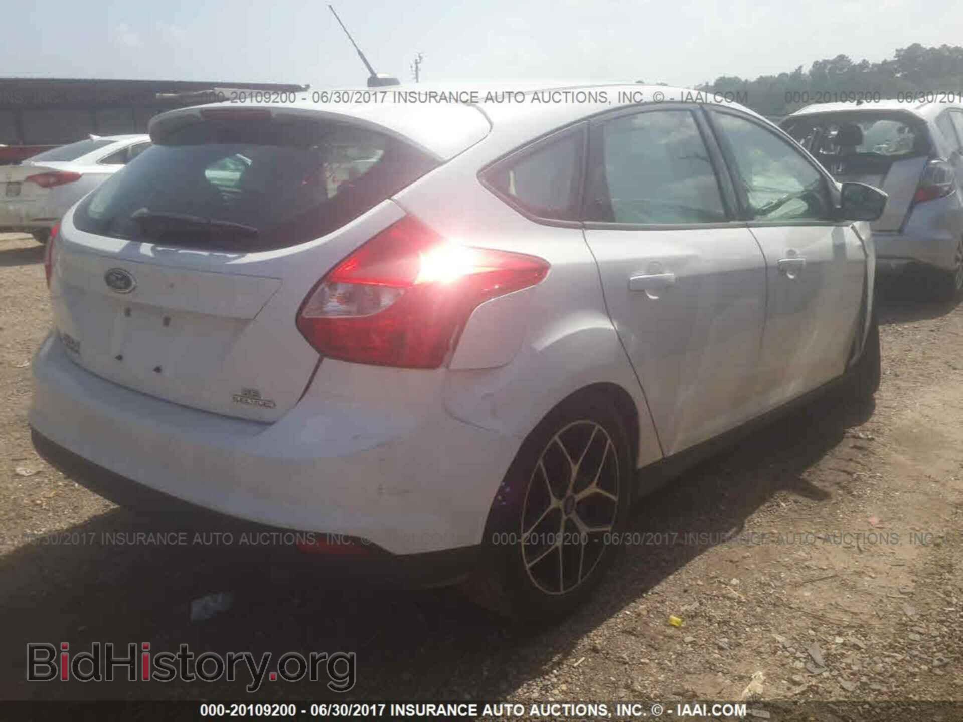 2014 Ford Focus - VIN: 1FADP3K22EL260490 - Фото 4
