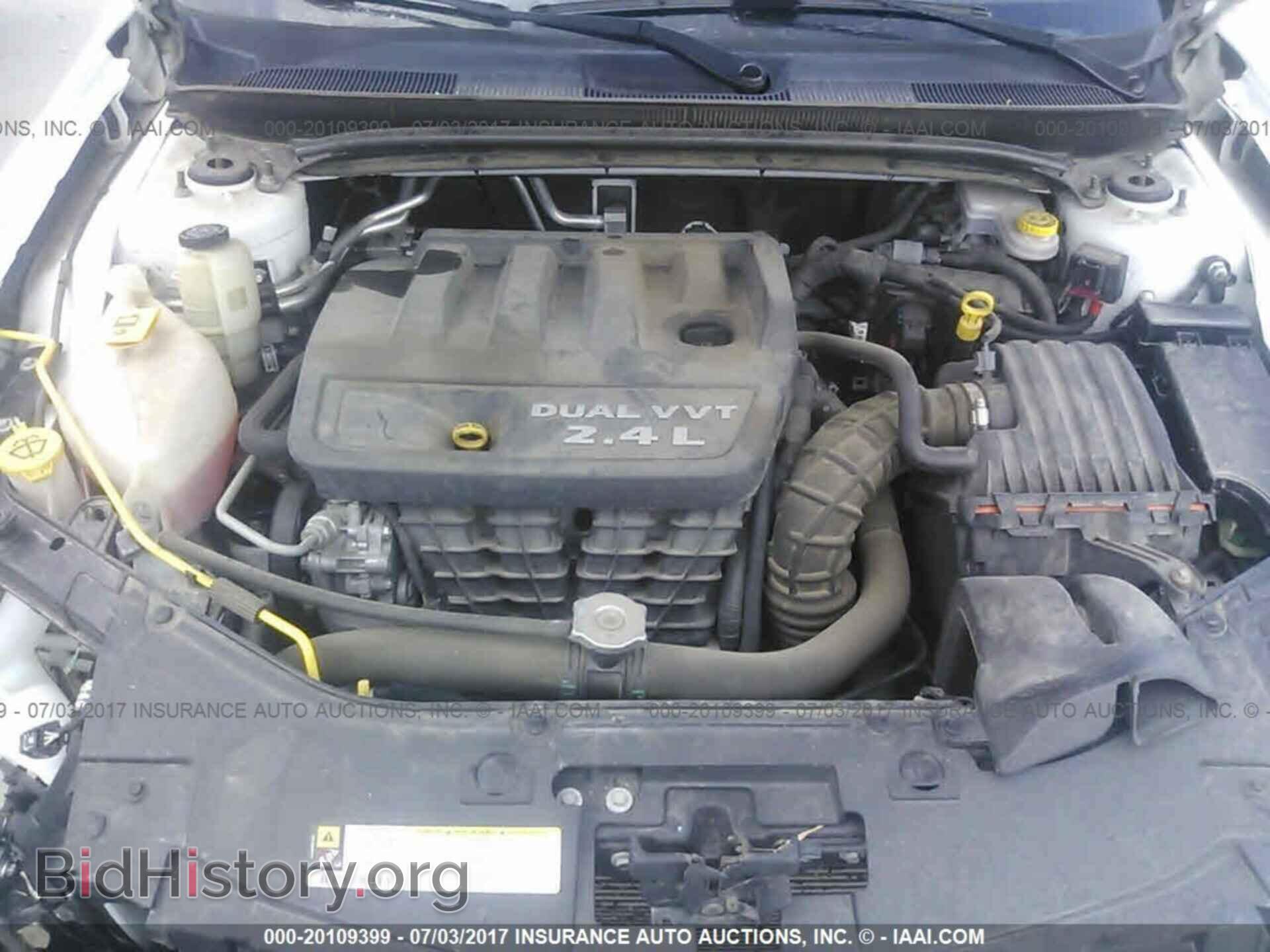 2011 Chrysler 200 - VIN: 1C3BC4FB5BN570635 - Photo 10