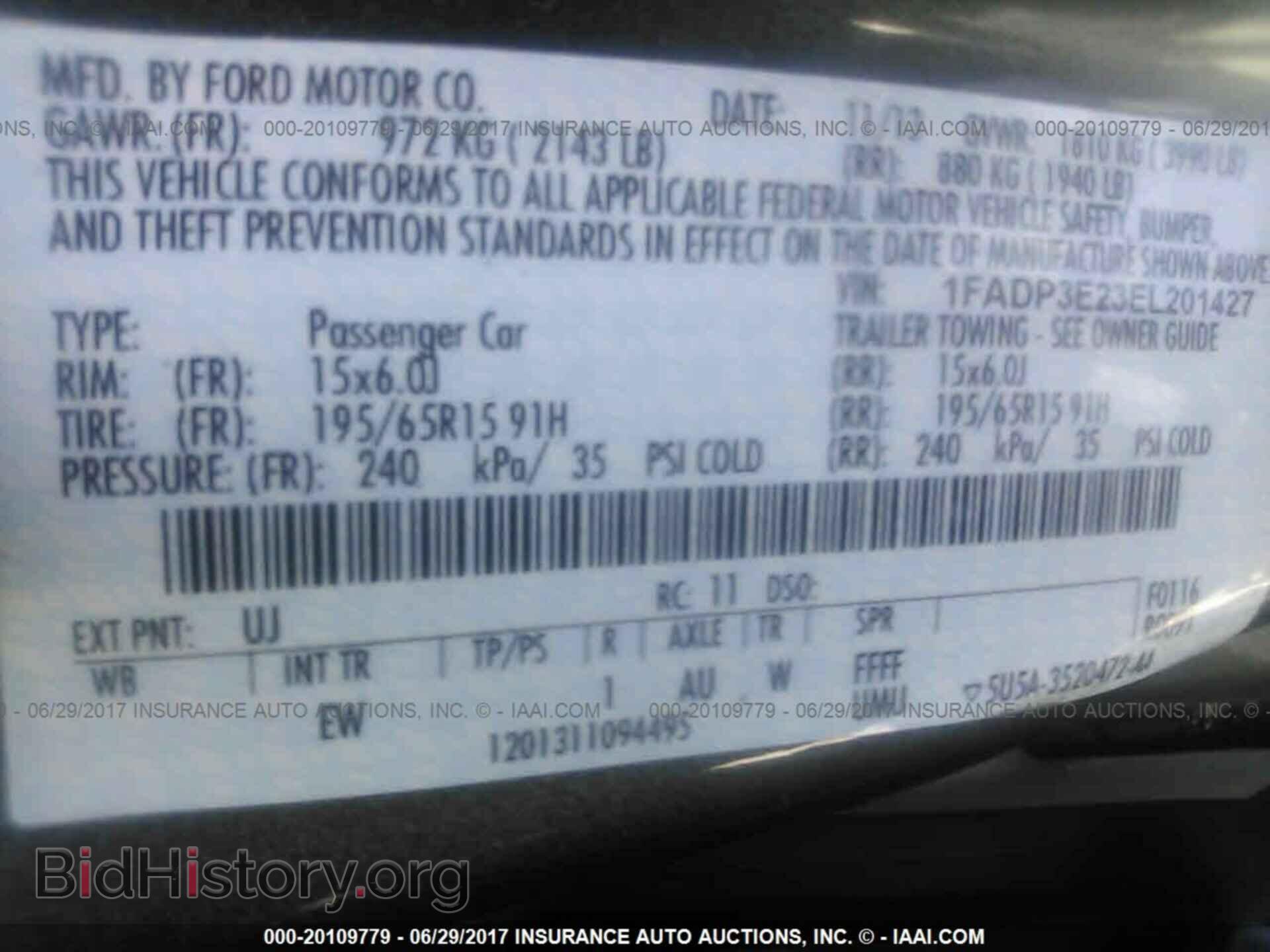 2014 Ford Focus - VIN: 1FADP3E23EL201427 - Photo 9