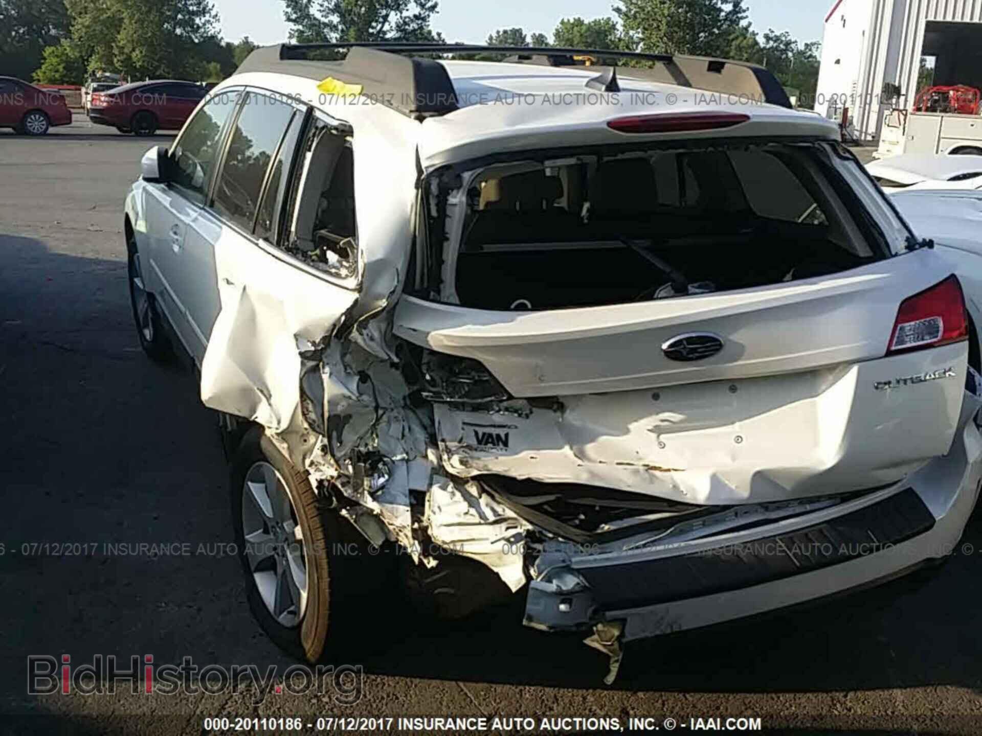 2014 Subaru Outback - VIN: 4S4BRCEC8E3242233 - Фото 6