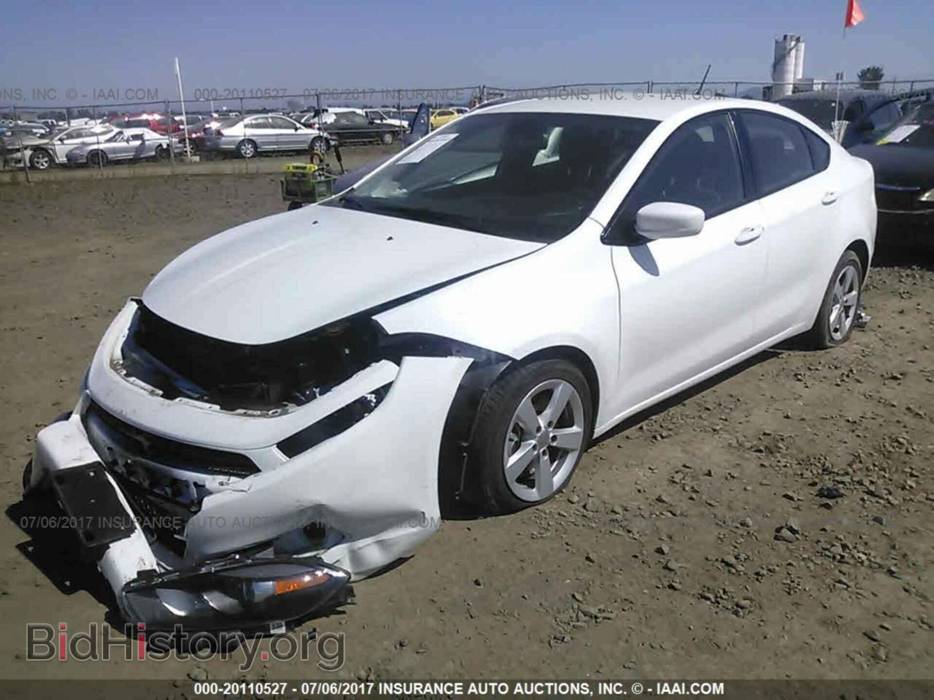 2016 Dodge Dart - VIN: 1C3CDFBB2GD701911 - Photo 2