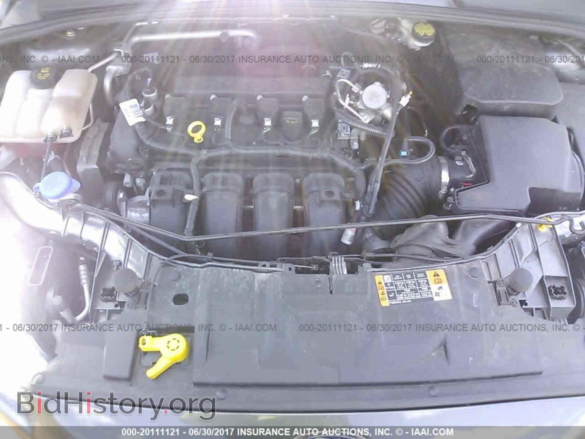 2016 Ford Focus - VIN: 1FADP3F21GL377989 - Photo 10