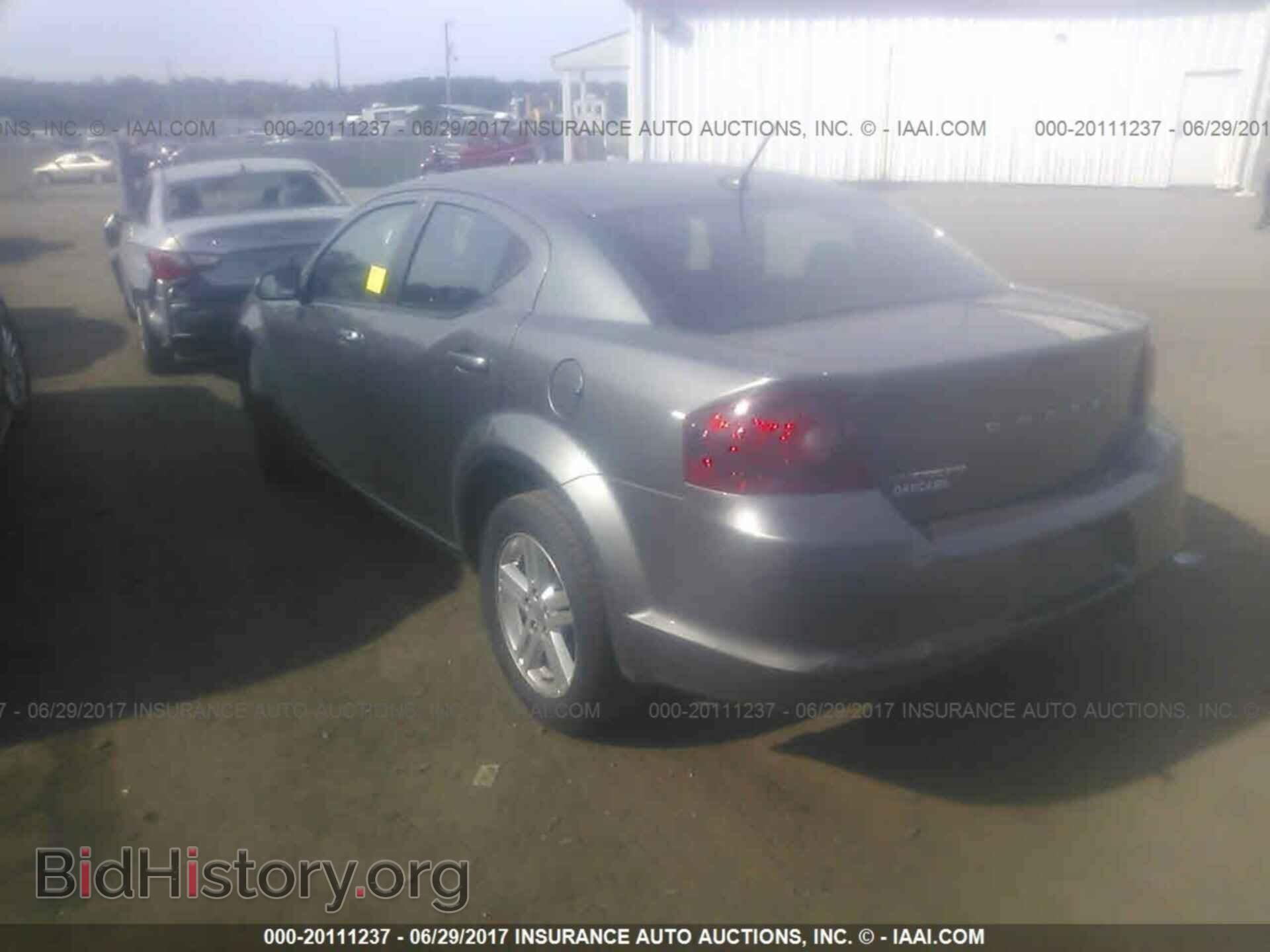 2013 Dodge Avenger - VIN: 1C3CDZCB5DN575890 - Фото 3