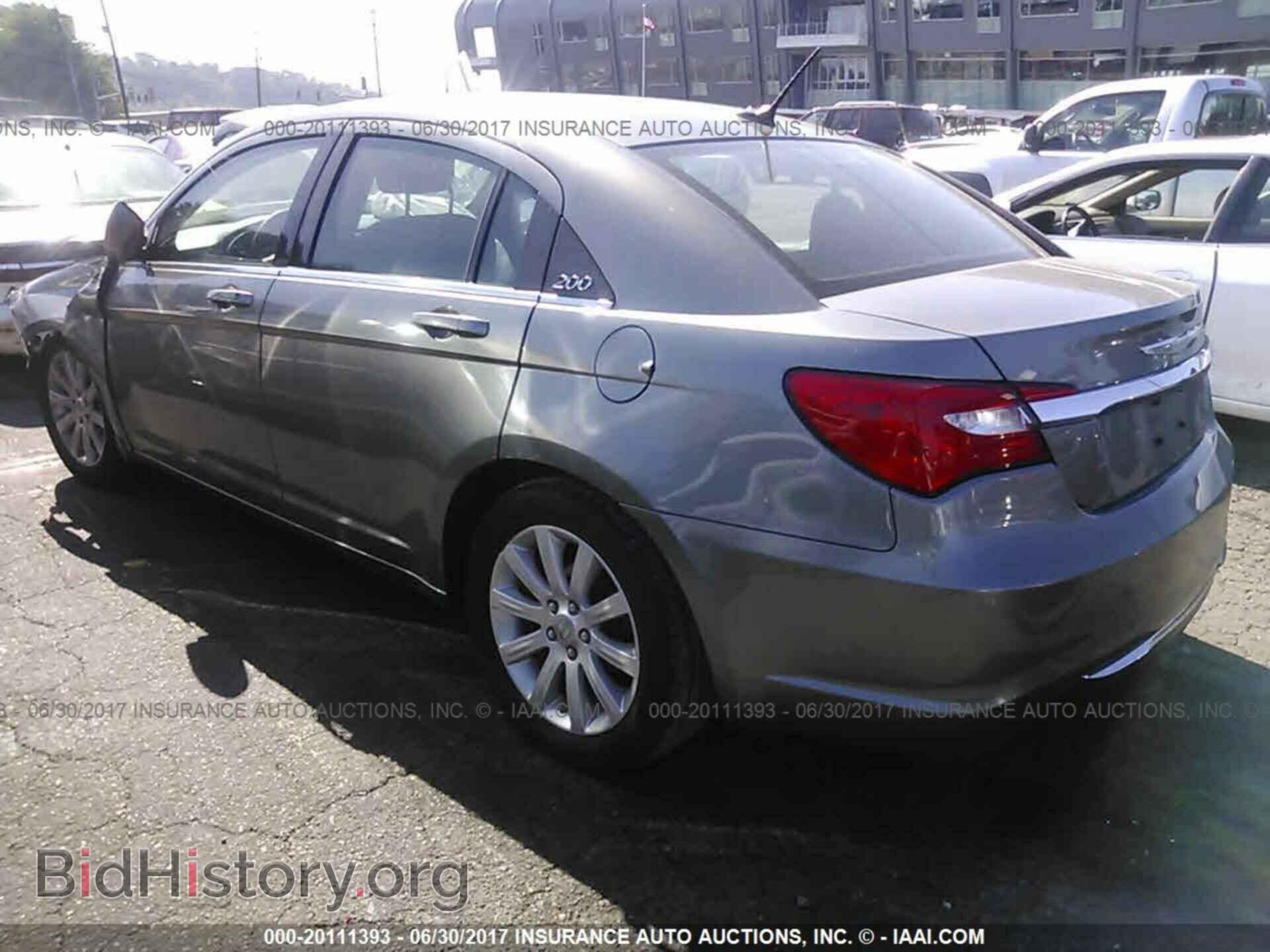 2013 Chrysler 200 - VIN: 1C3CCBBB9DN762710 - Фото 3