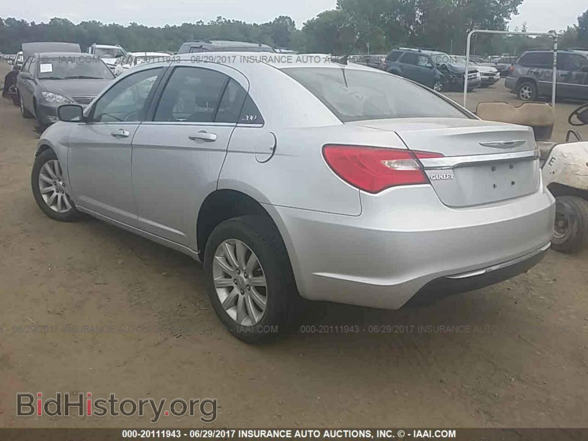 2012 Chrysler 200 - VIN: 1C3CCBBB2CN171004 - Photo 3