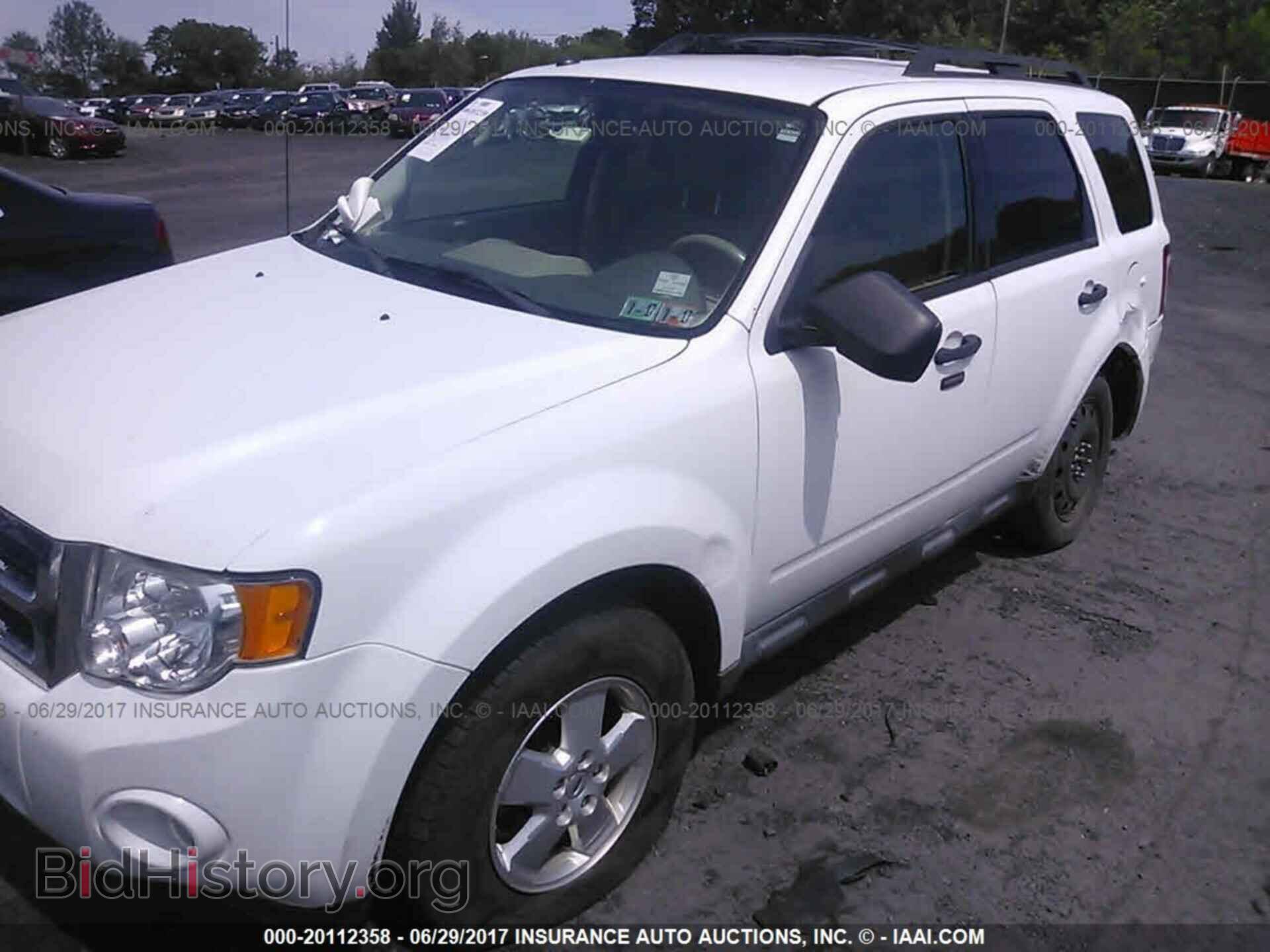 2011 Ford Escape - VIN: 1FMCU9DG0BKC66862 - Photo 6