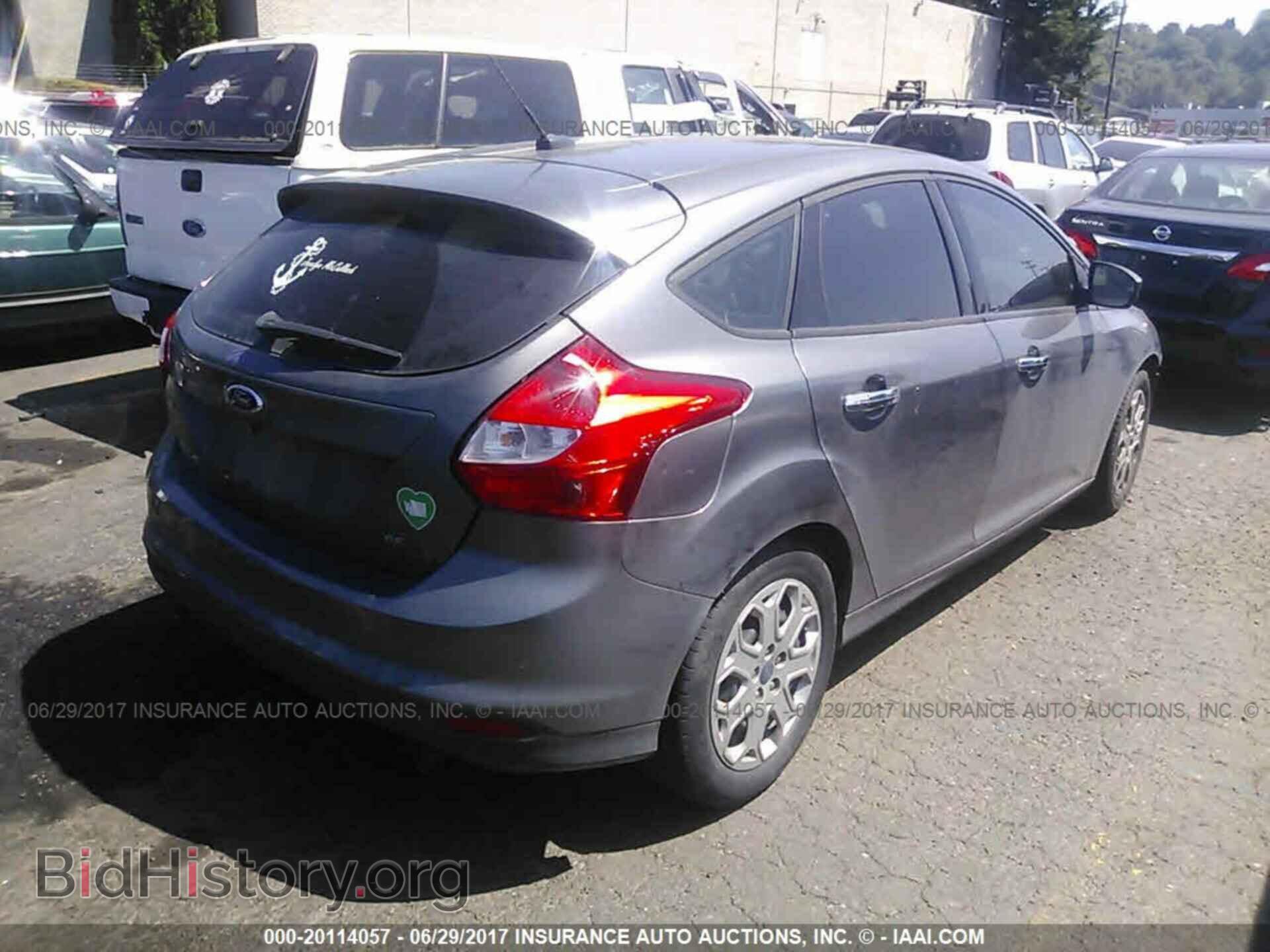 2012 Ford Focus - VIN: 1FAHP3K26CL302304 - Photo 4