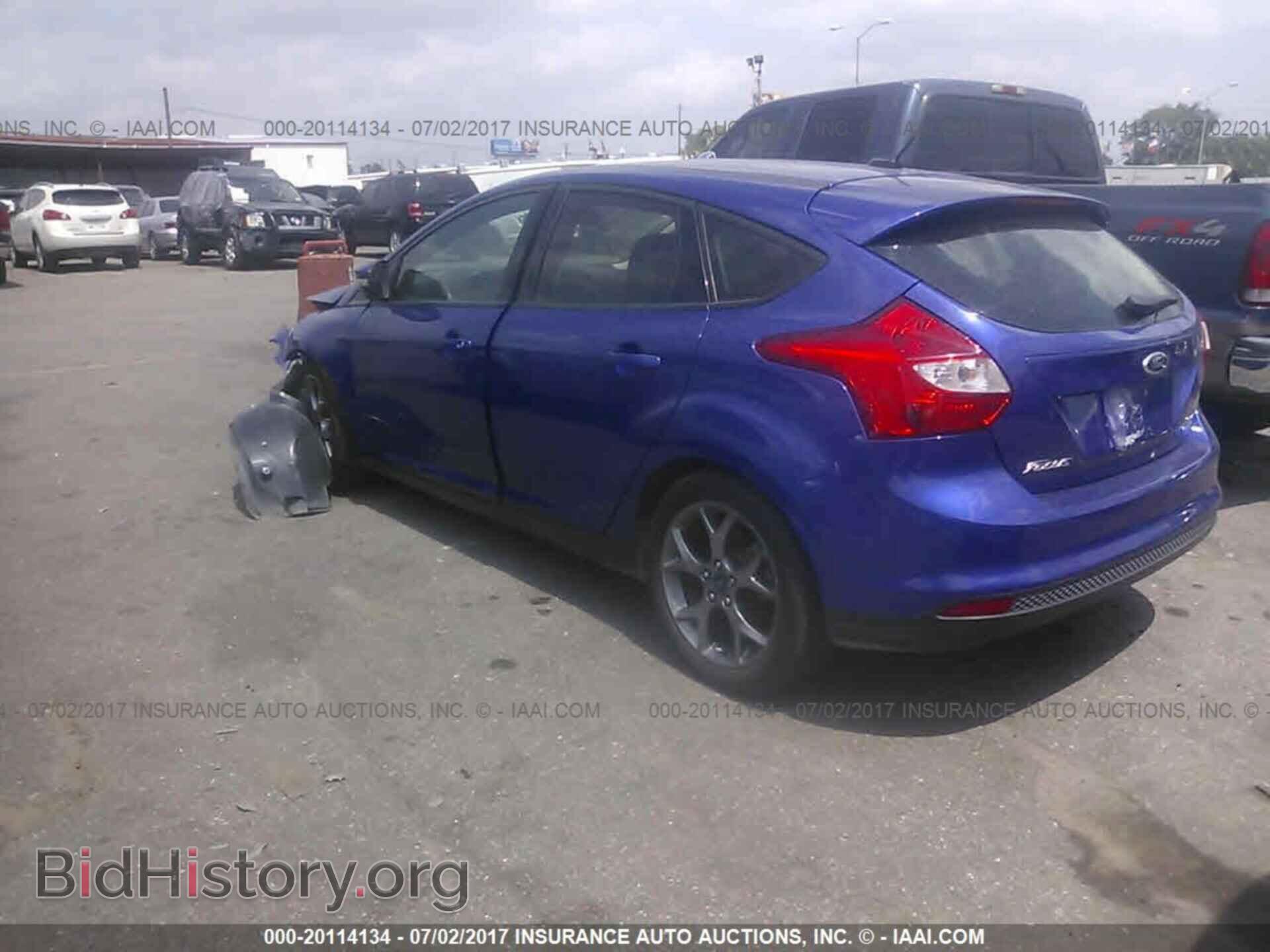 2013 Ford Focus - VIN: 1FADP3K28DL151093 - Фото 3