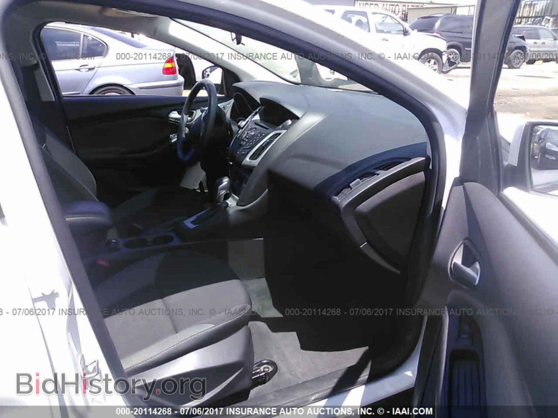 2014 Ford Focus - VIN: 1FADP3K26EL300957 - Фото 5