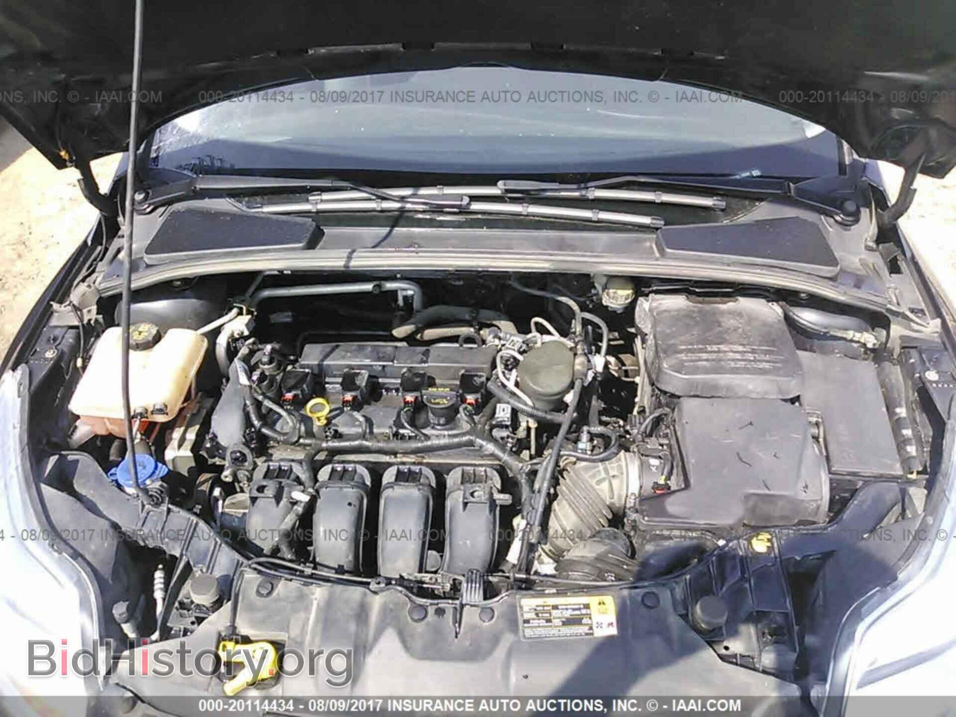 2014 Ford Focus - VIN: 1FADP3F21EL136592 - Photo 10