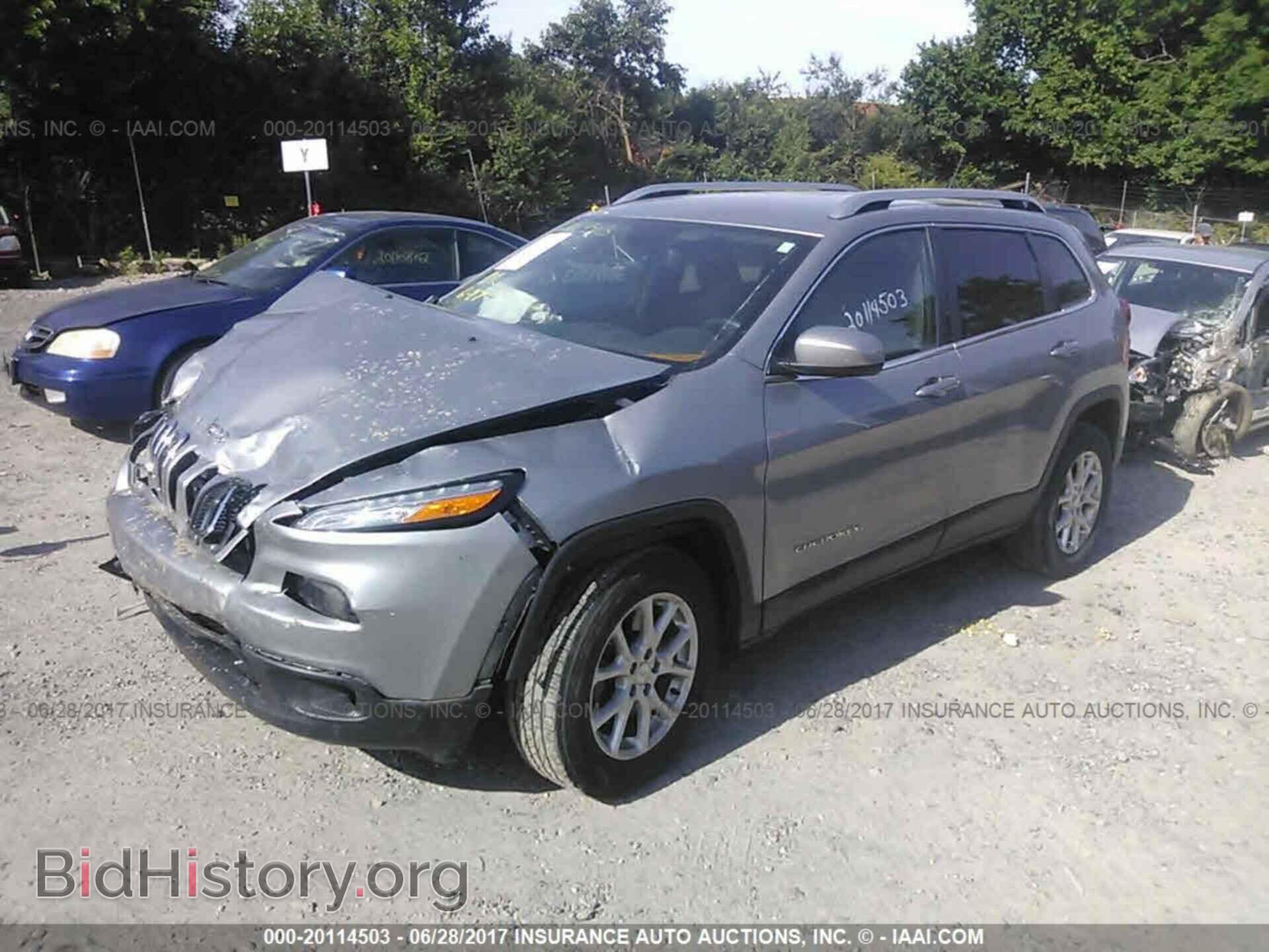 2015 Jeep Cherokee - VIN: 1C4PJMCB2FW668338 - Photo 2