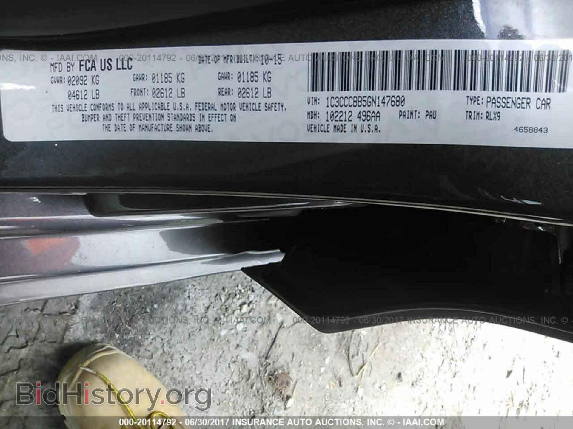 2016 Chrysler 200 - VIN: 1C3CCCBB5GN147680 - Photo 9