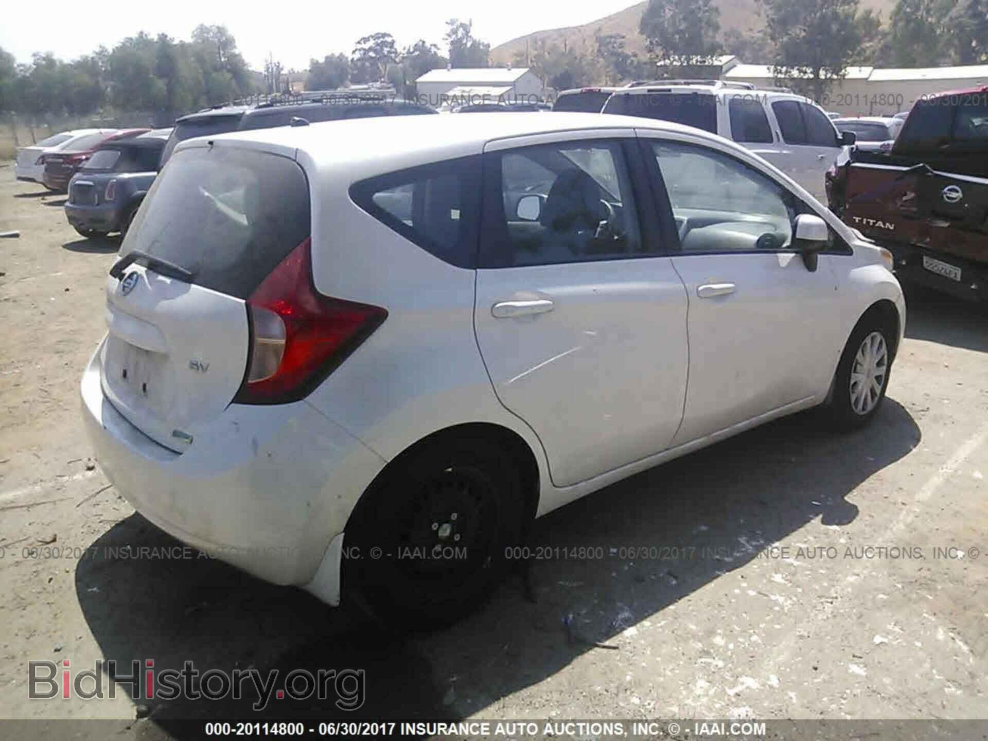 2014 Nissan Versa note - VIN: 3N1CE2CP5EL410017 - Photo 4