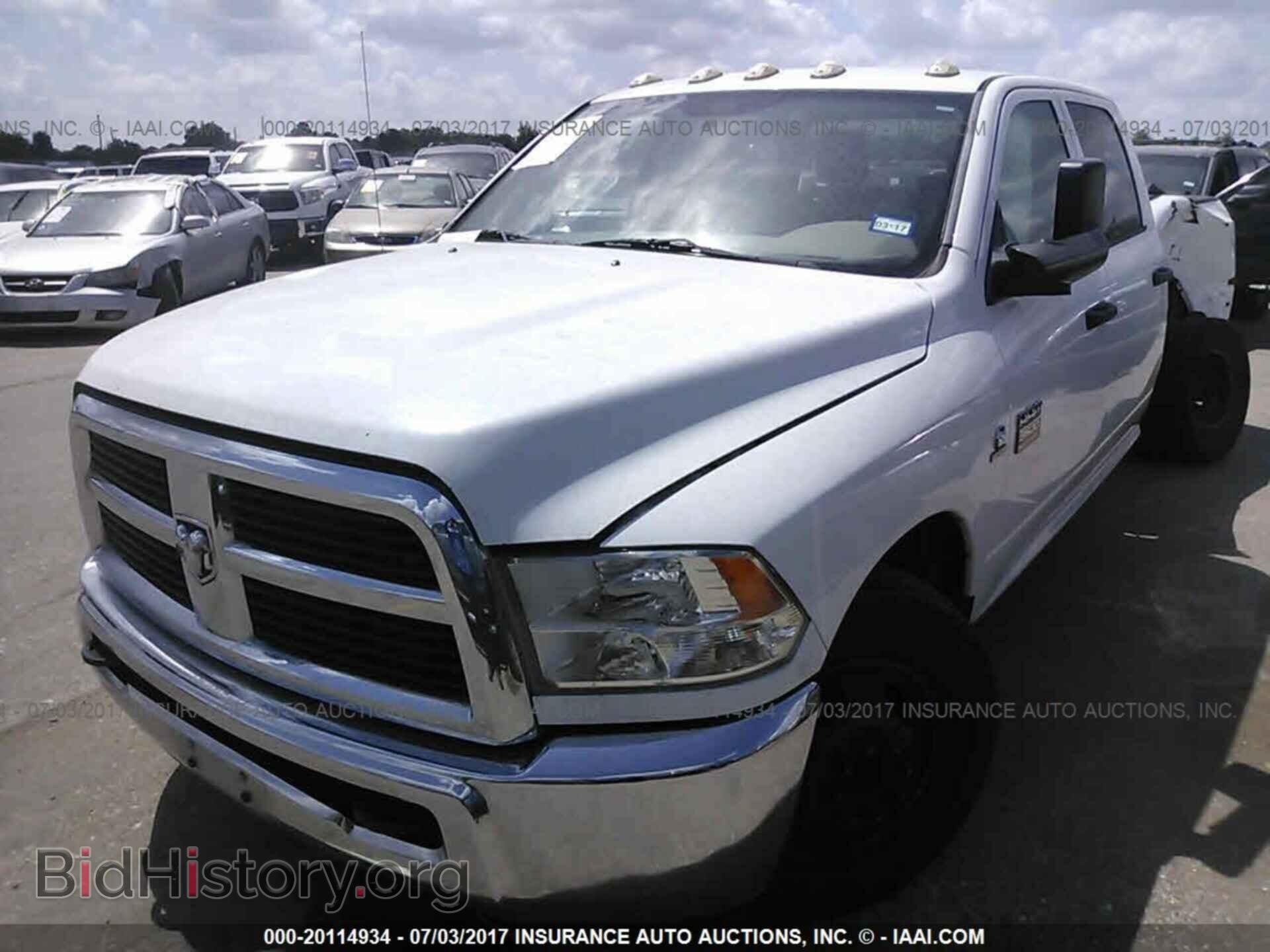 2012 Dodge Ram 3500 - VIN: 3C63DPGL1CG340260 - Photo 2