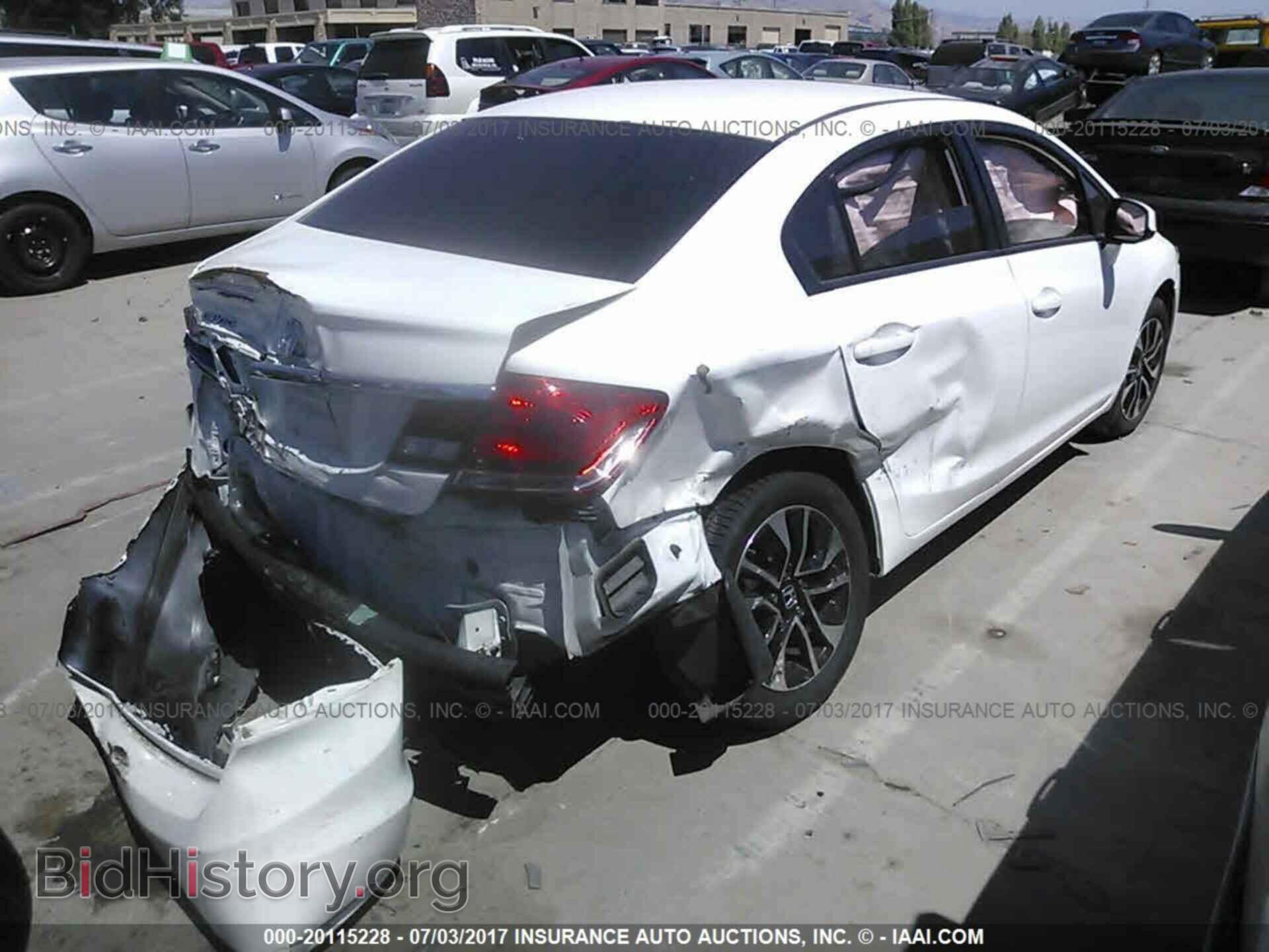 2013 Honda Civic - VIN: 19XFB2F87DE078687 - Фото 4