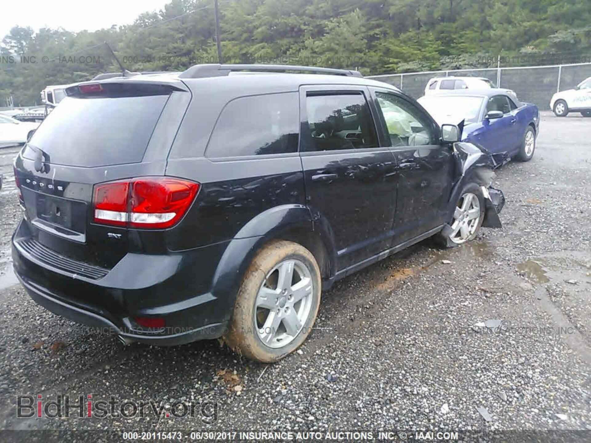 2012 Dodge Journey - VIN: 3C4PDCBG6CT361593 - Photo 4