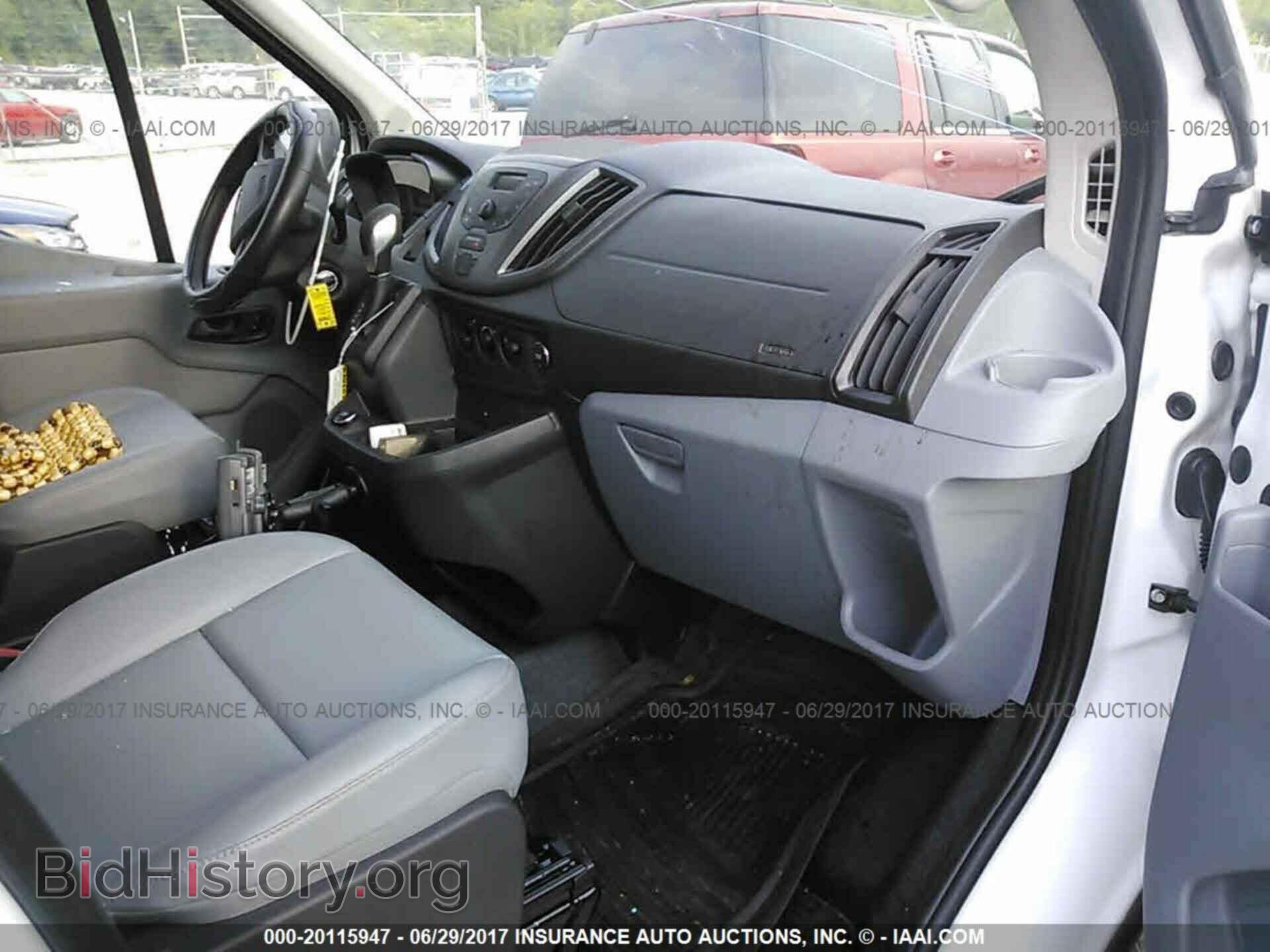 2017 Ford Transit - VIN: 1FTYR2CM8HKA09774 - Фото 5