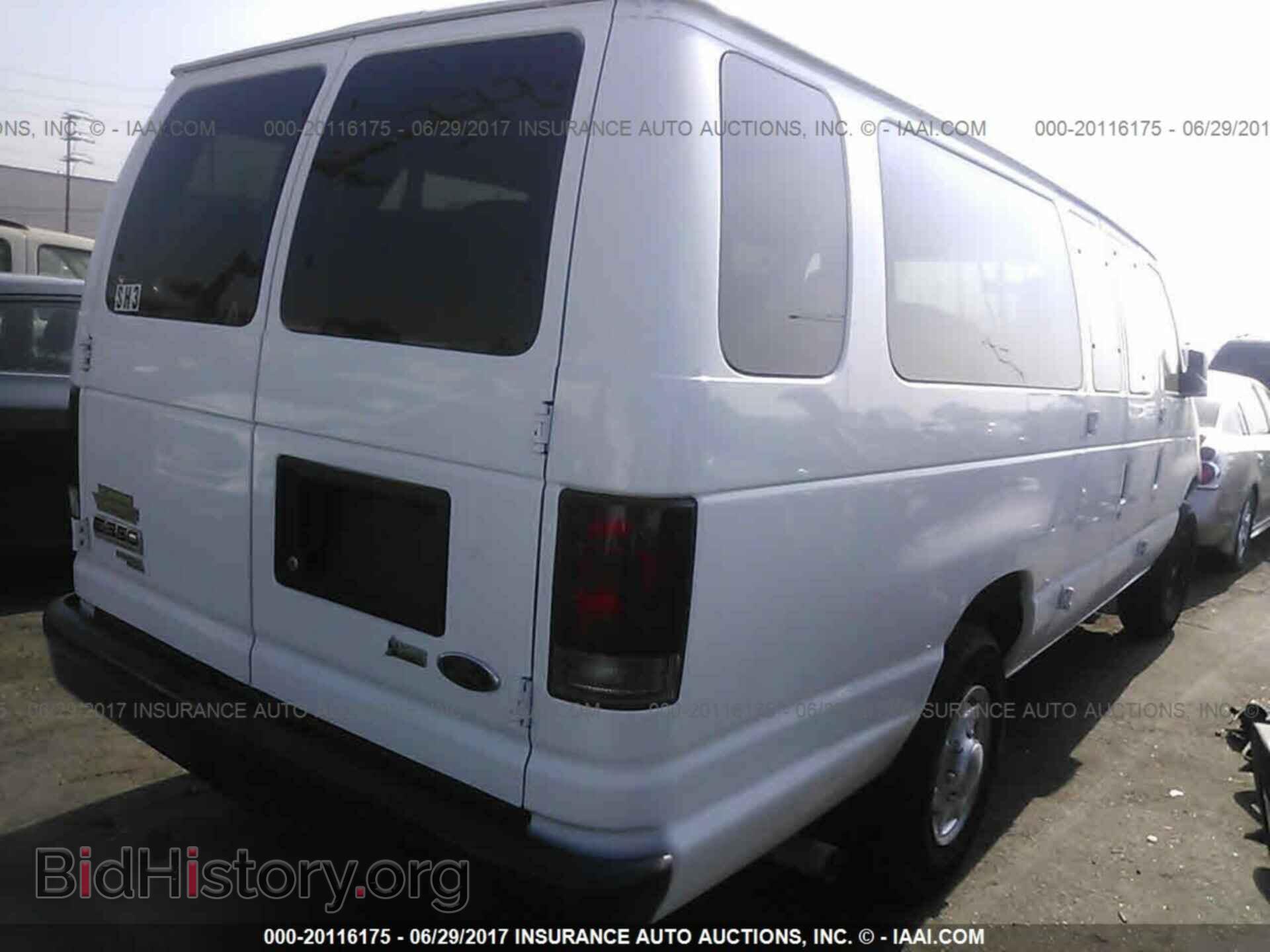 2012 Ford Econoline - VIN: 1FBSS3BL0CDB18191 - Photo 4
