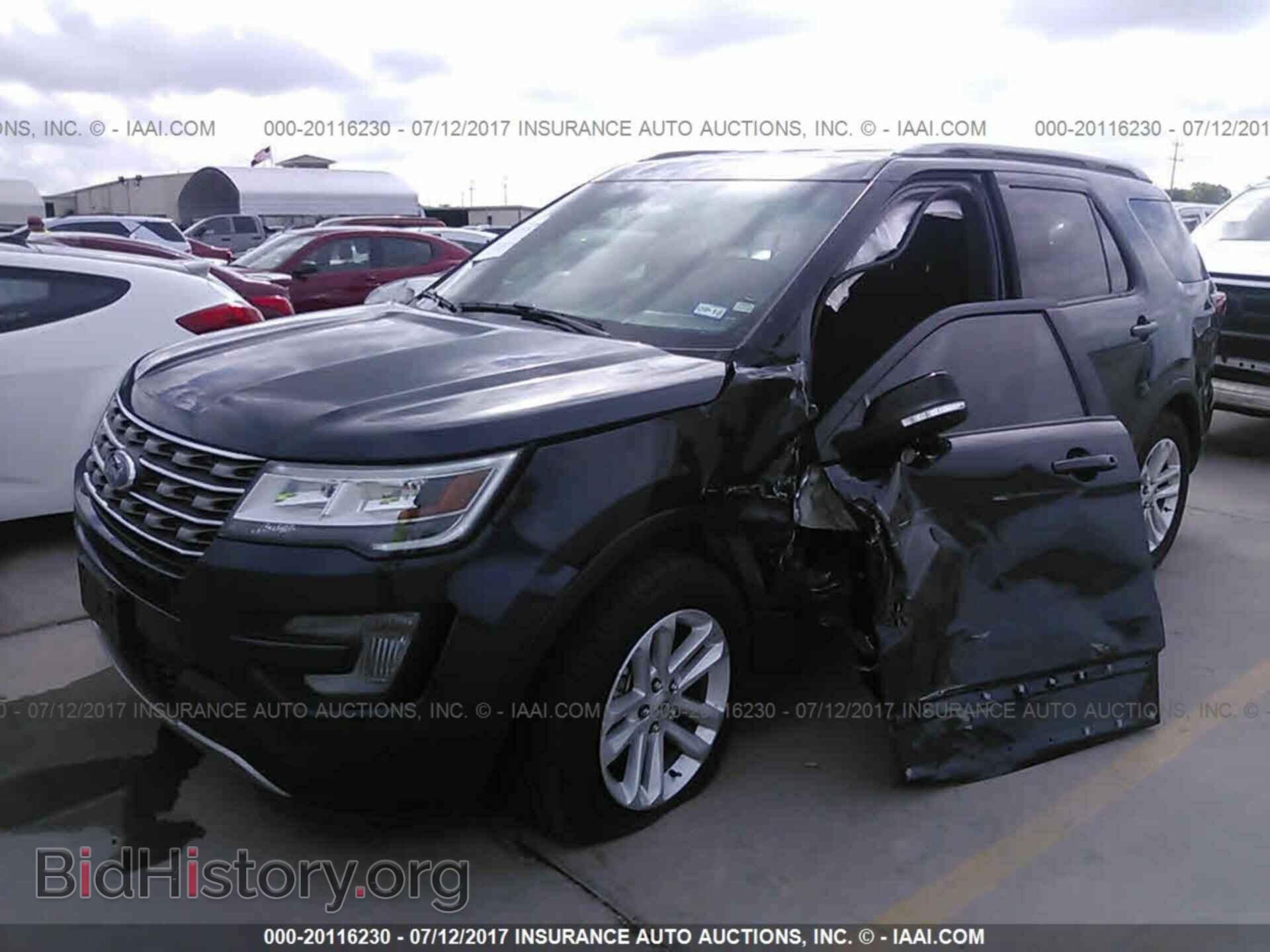 2017 Ford Explorer - VIN: 1FM5K7D83HGA93121 - Photo 2