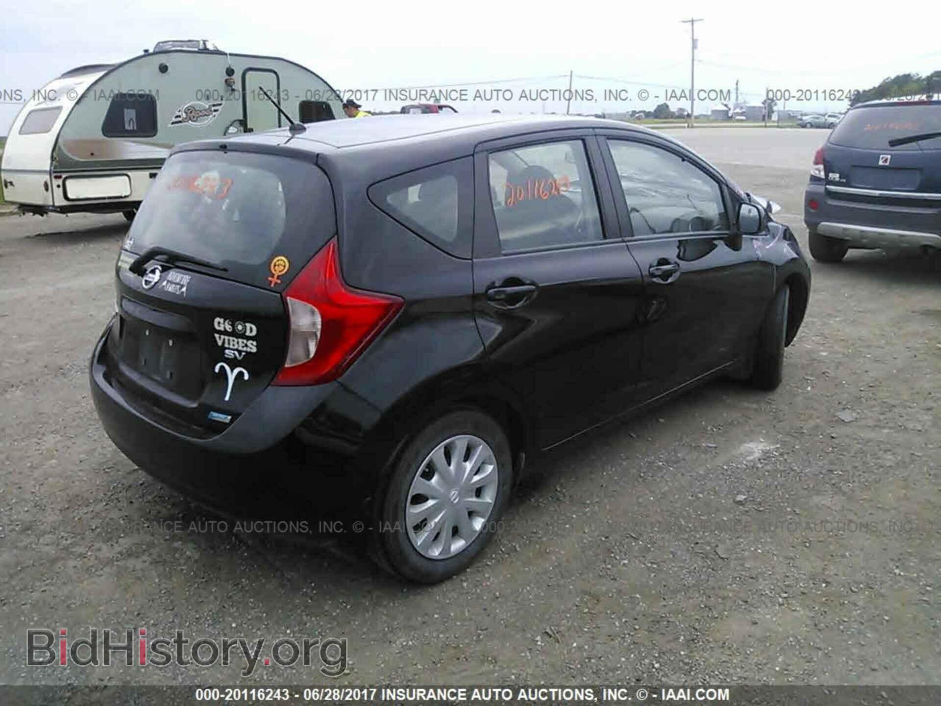 2014 Nissan Versa note - VIN: 3N1CE2CP0EL385687 - Photo 4