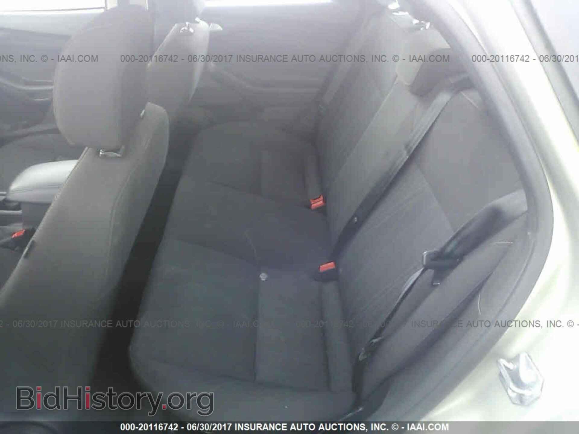 2015 Ford Focus - VIN: 1FADP3F26FL205519 - Photo 8