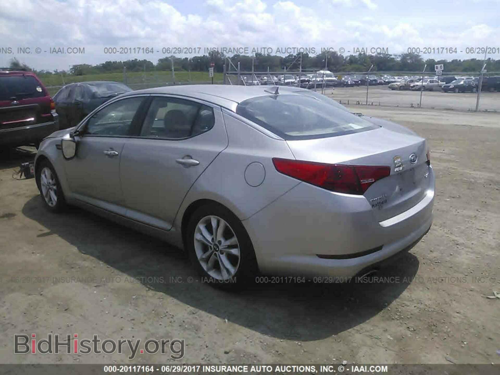 2011 Kia Optima - VIN: KNAGN4A76B5081835 - Фото 3