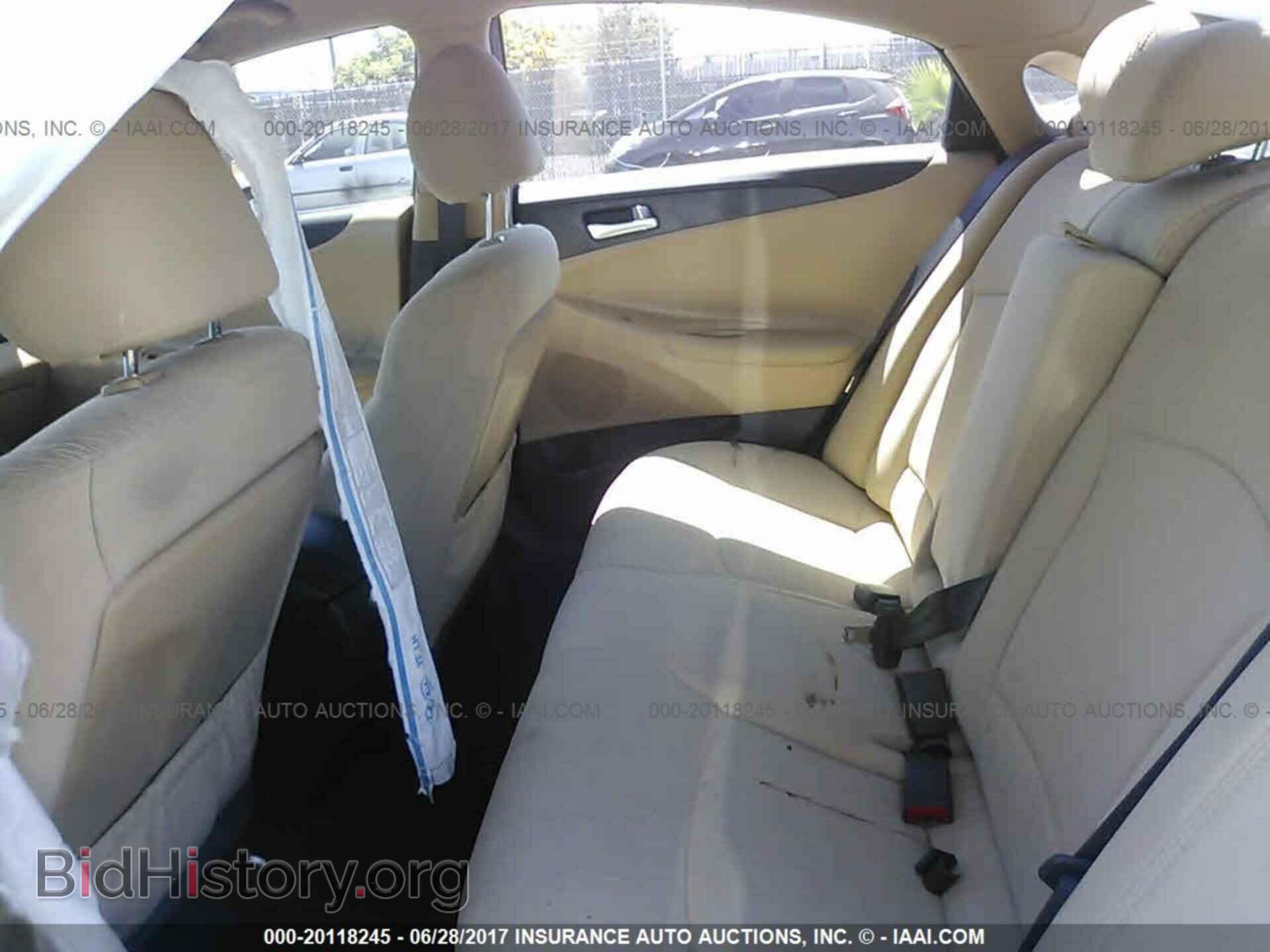 2012 Hyundai Sonata - VIN: 5NPEB4AC1CH442938 - Фото 8