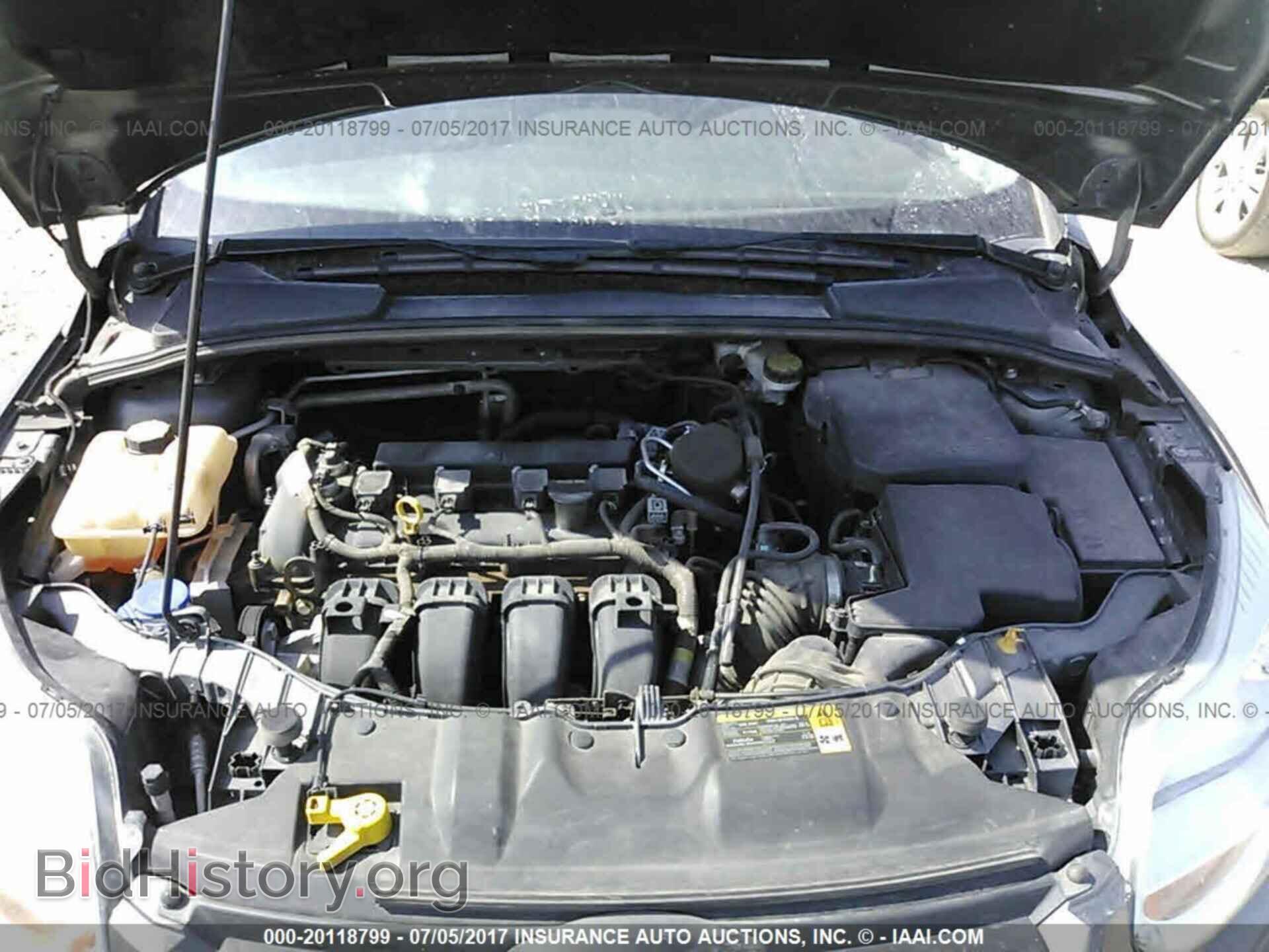 2012 Ford Focus - VIN: 1FAHP3E2XCL409738 - Photo 10