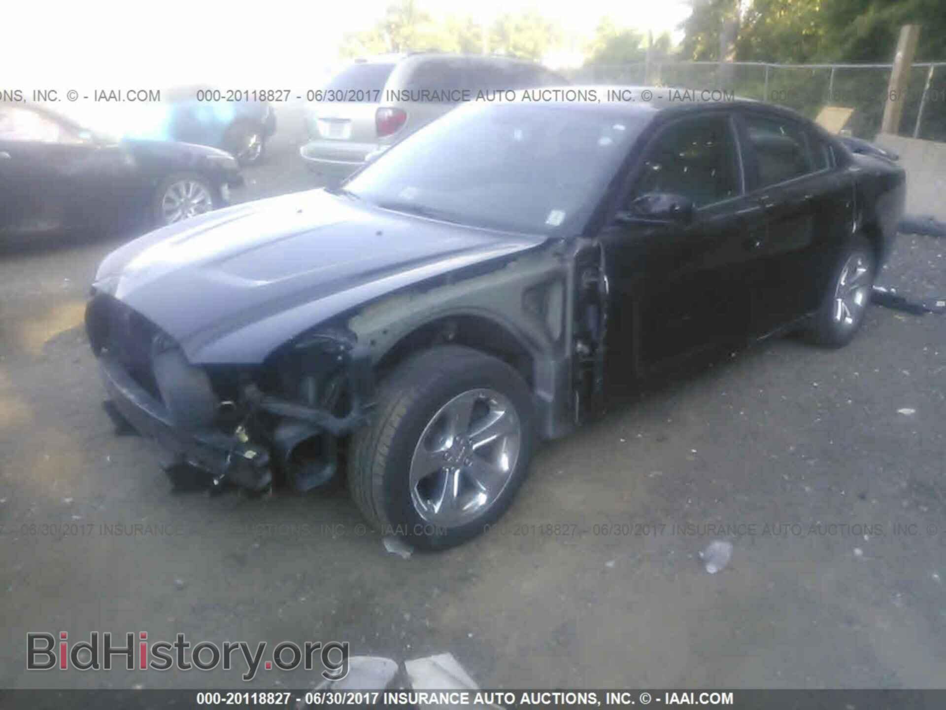 2014 Dodge Charger - VIN: 2C3CDXCT1EH171086 - Photo 2