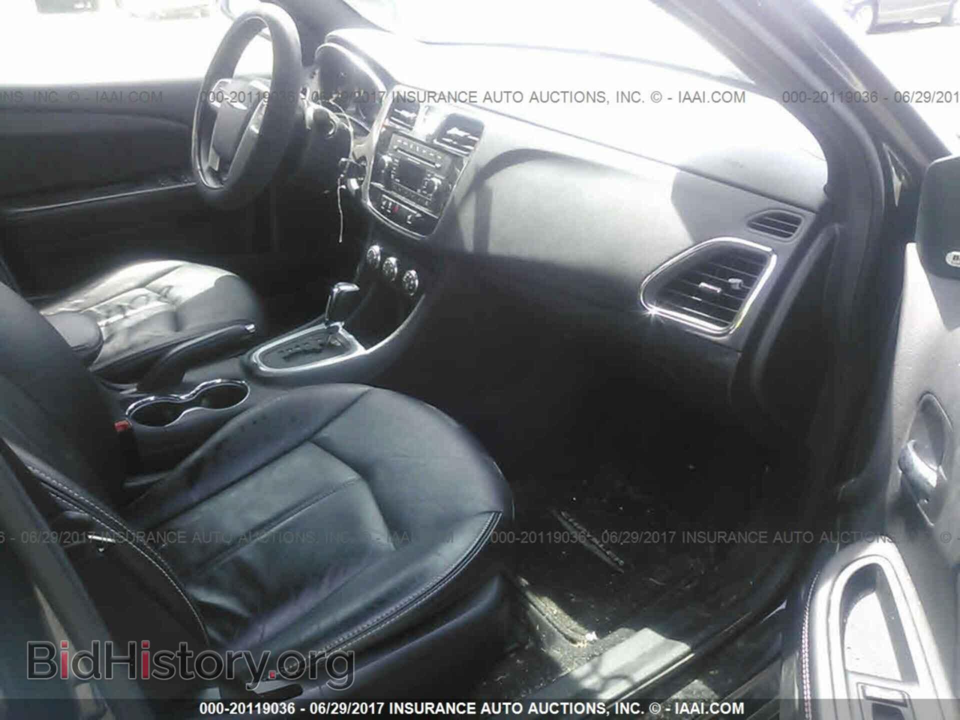 2013 Chrysler 200 - VIN: 1C3CCBCG2DN618295 - Photo 5