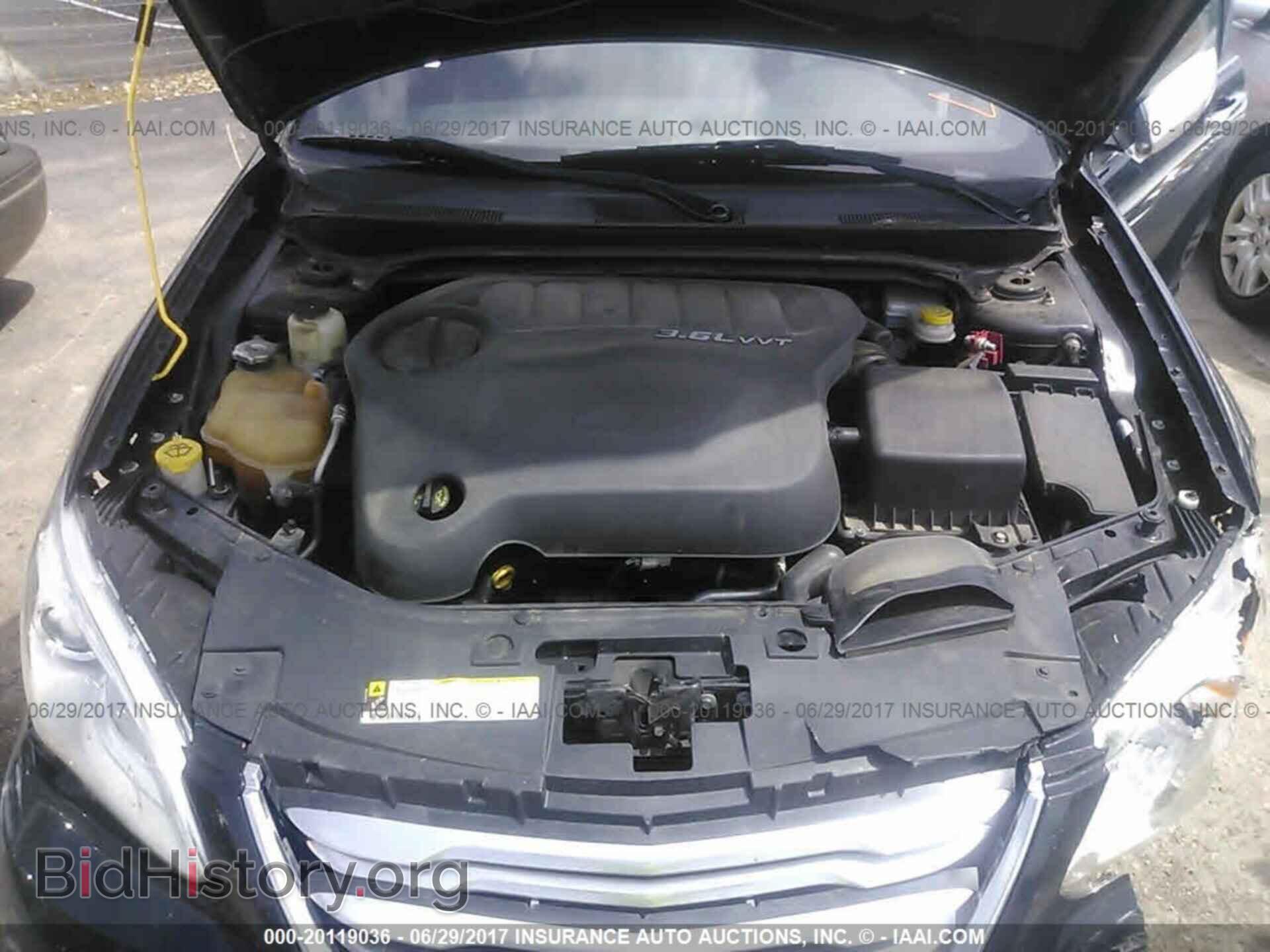 2013 Chrysler 200 - VIN: 1C3CCBCG2DN618295 - Photo 10