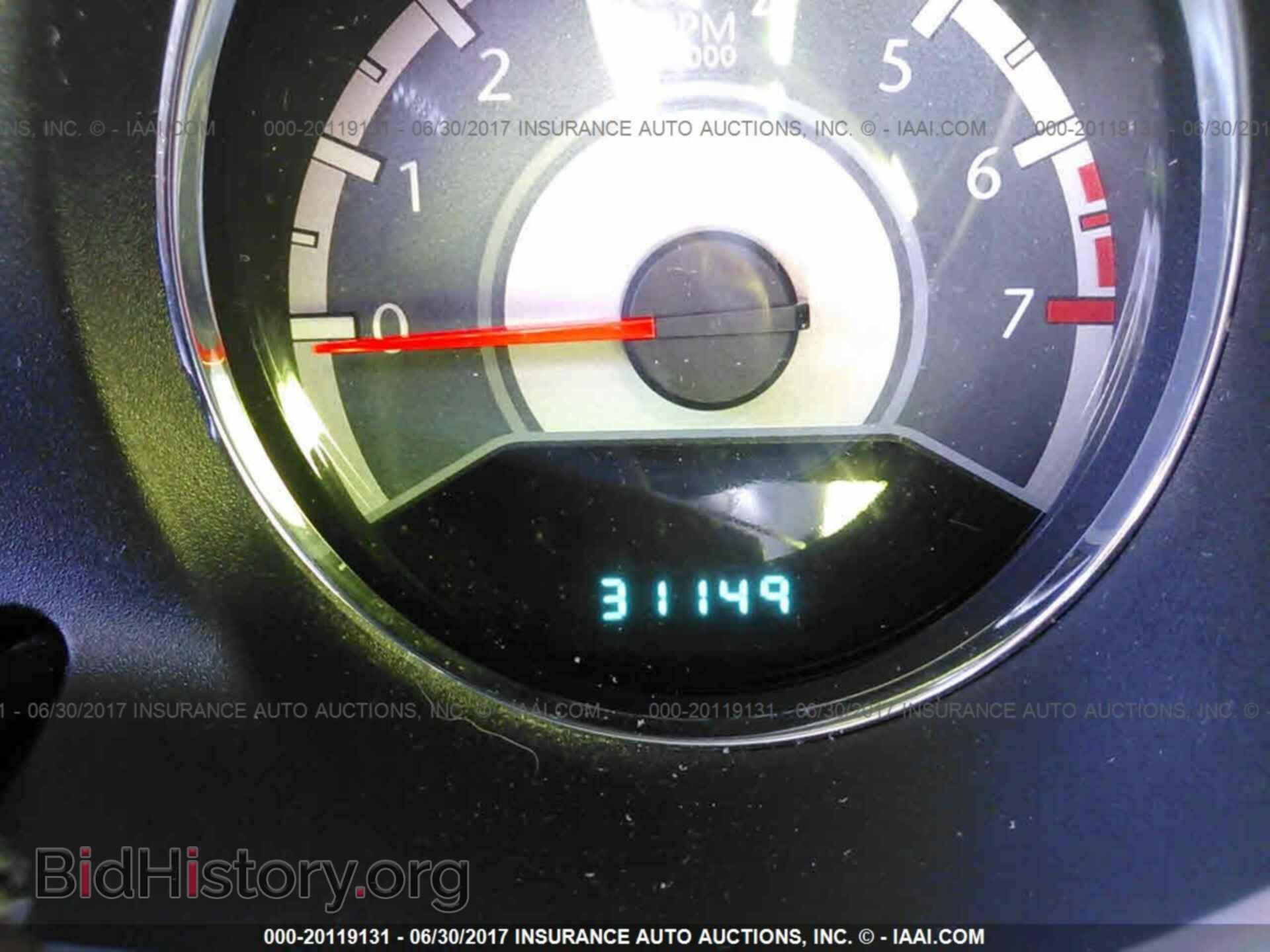 2014 Chrysler 200 - VIN: 1C3CCBCG1EN192861 - Фото 7
