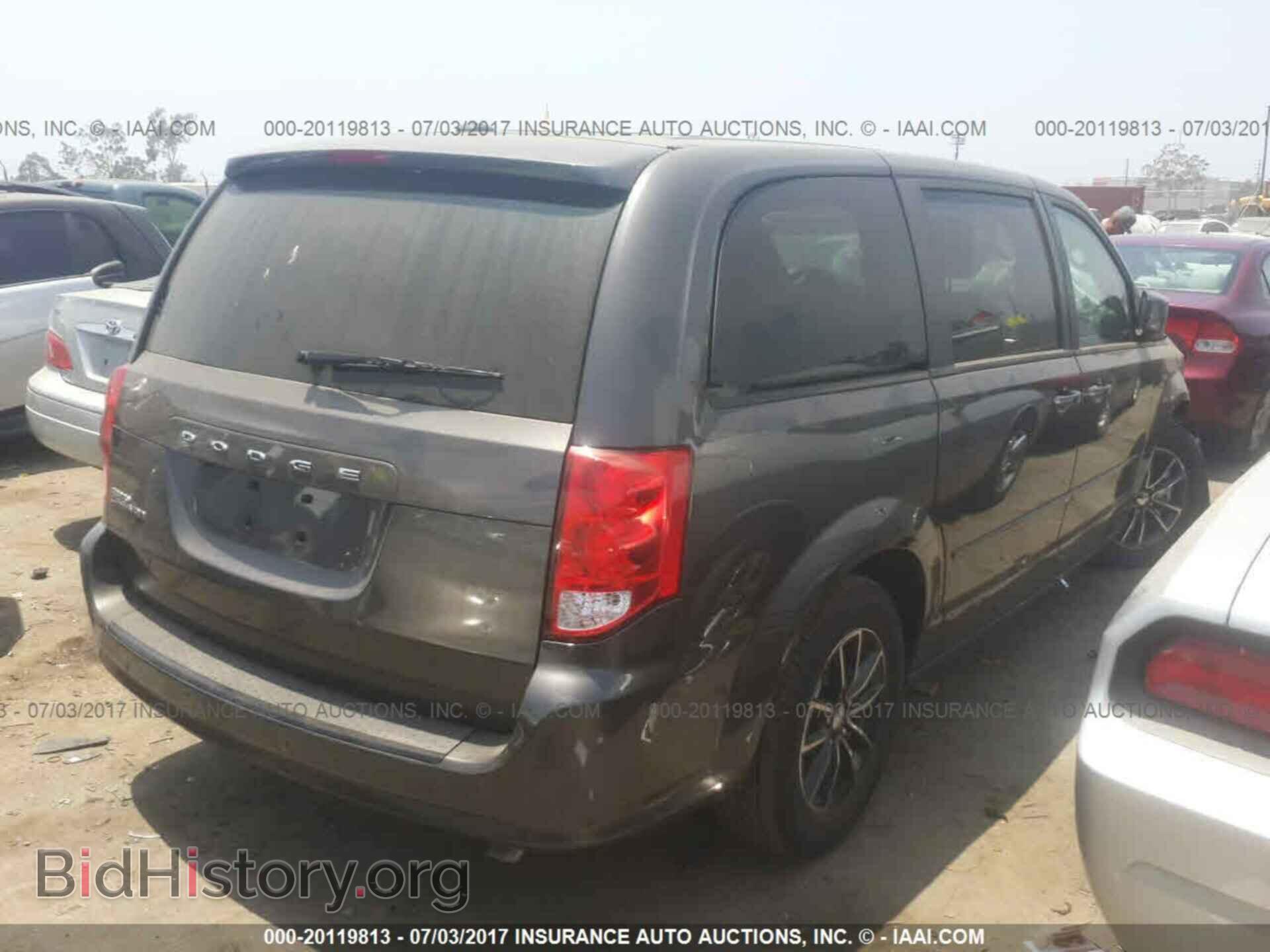 2017 Dodge Grand caravan - VIN: 2C4RDGBG2HR632224 - Фото 4