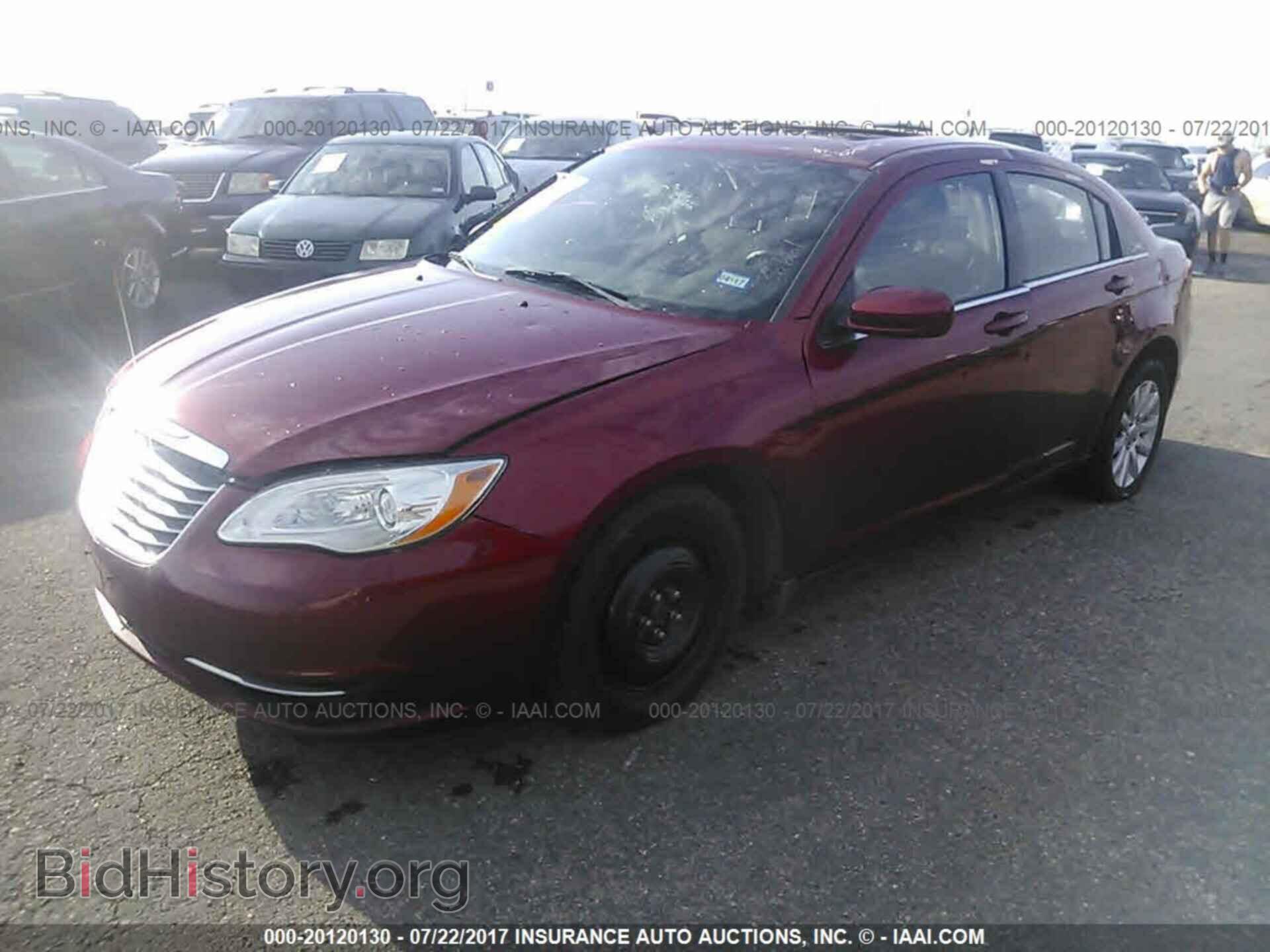 2012 Chrysler 200 - VIN: 1C3CCBBB2CN236661 - Фото 2