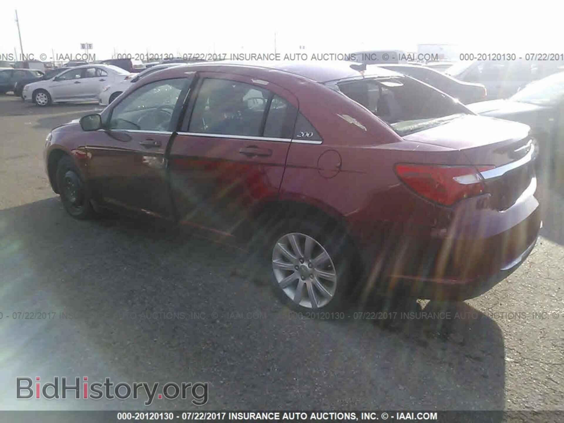 2012 Chrysler 200 - VIN: 1C3CCBBB2CN236661 - Фото 3