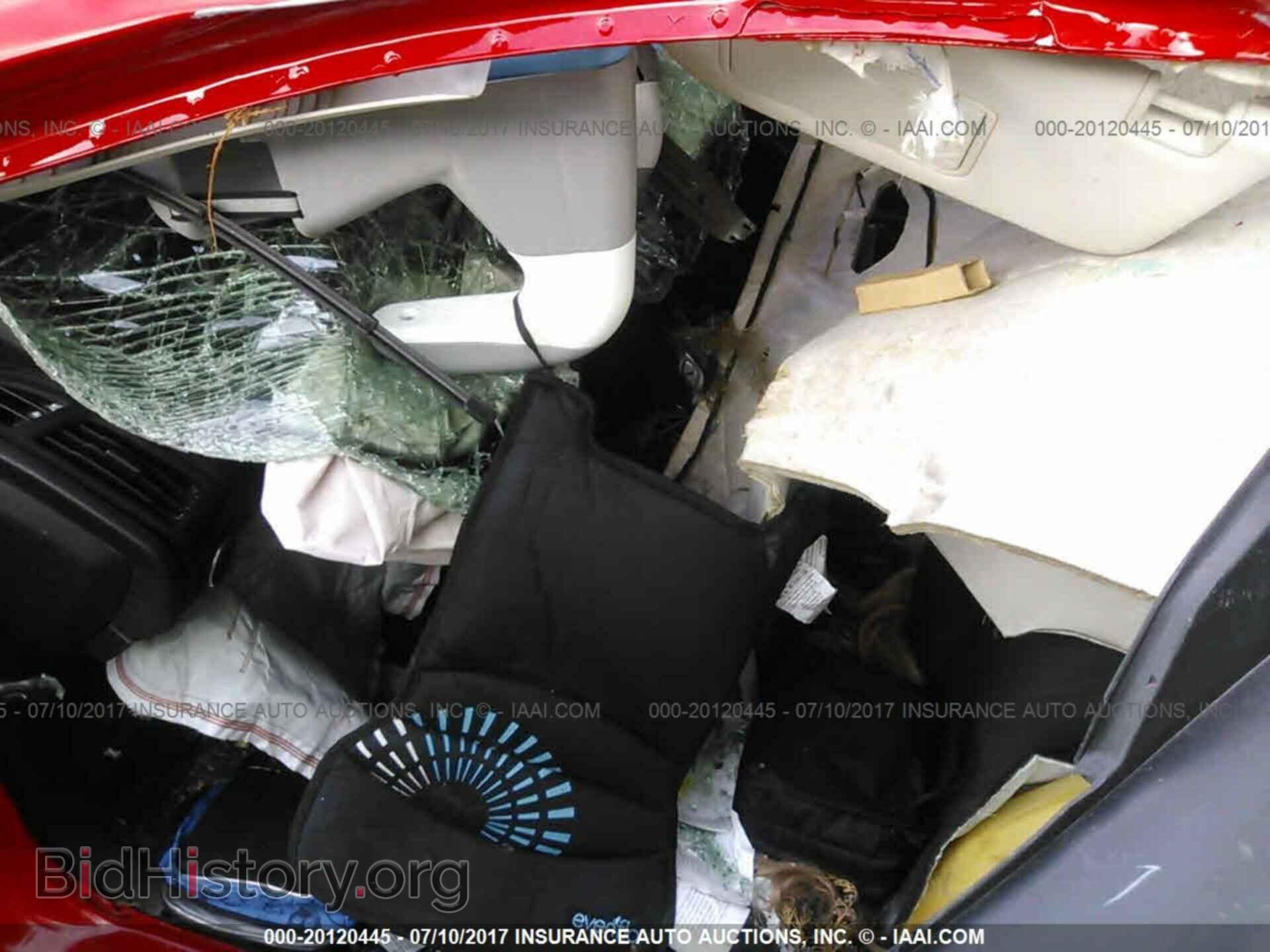 2015 Ford Focus - VIN: 1FADP3F24FL298640 - Photo 5