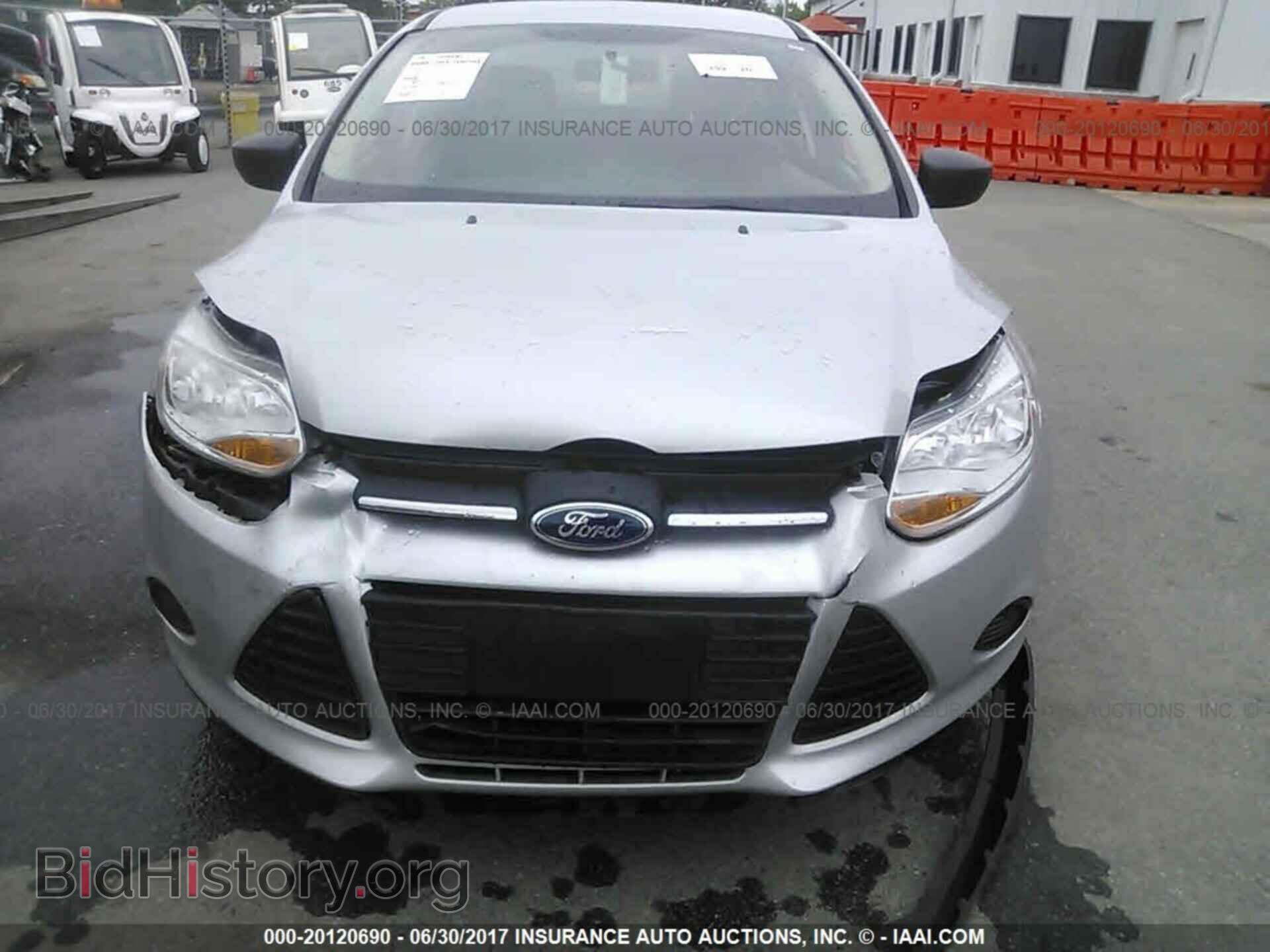 2014 Ford Focus - VIN: 1FADP3E20EL306507 - Фото 6