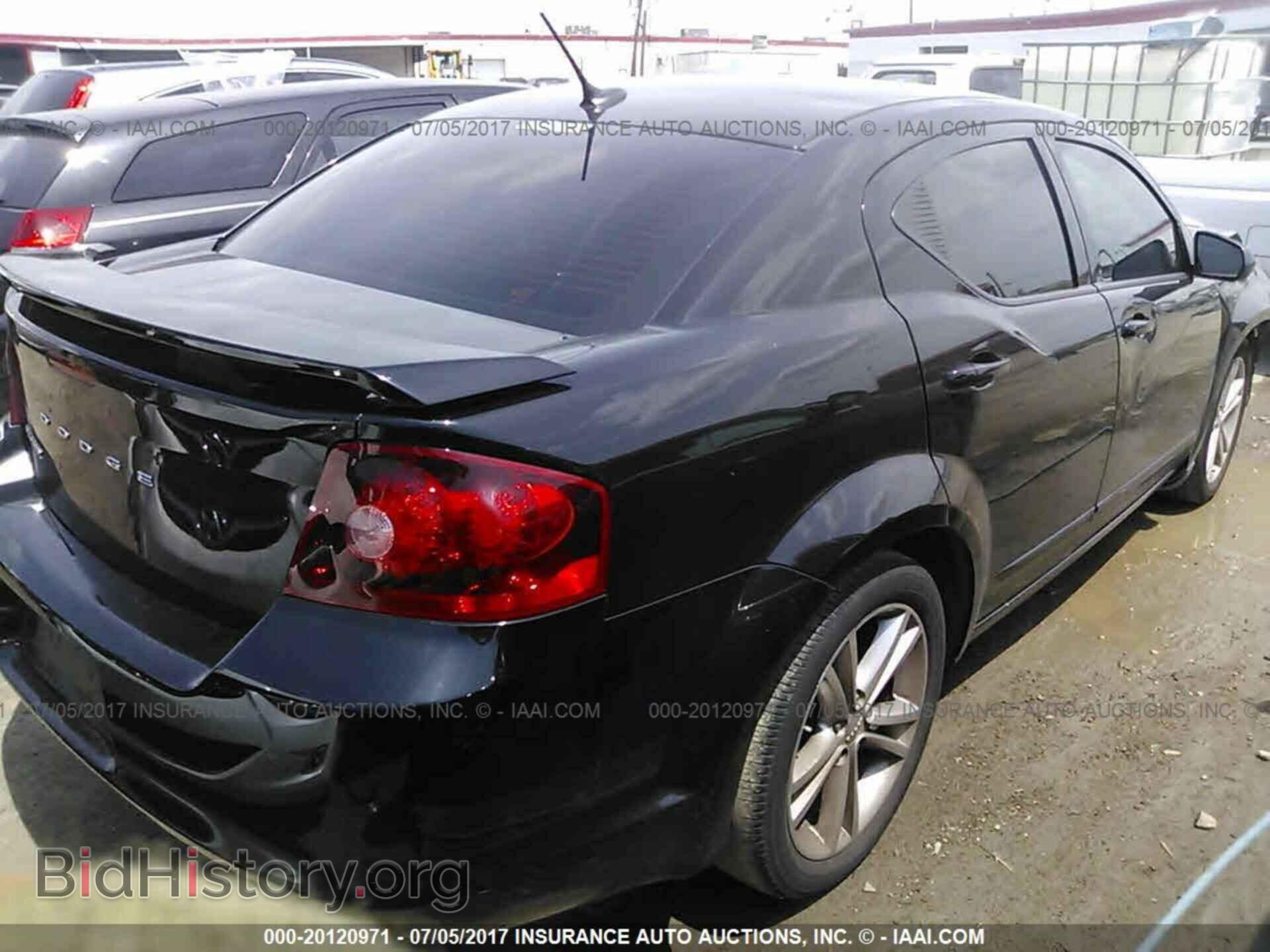 2012 Dodge Avenger - VIN: 1C3CDZEG3CN309422 - Photo 4