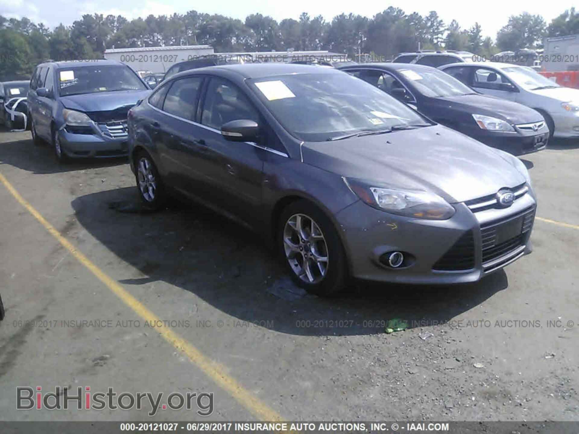 Photo 1FAHP3J20CL219355 - Ford Focus 2012