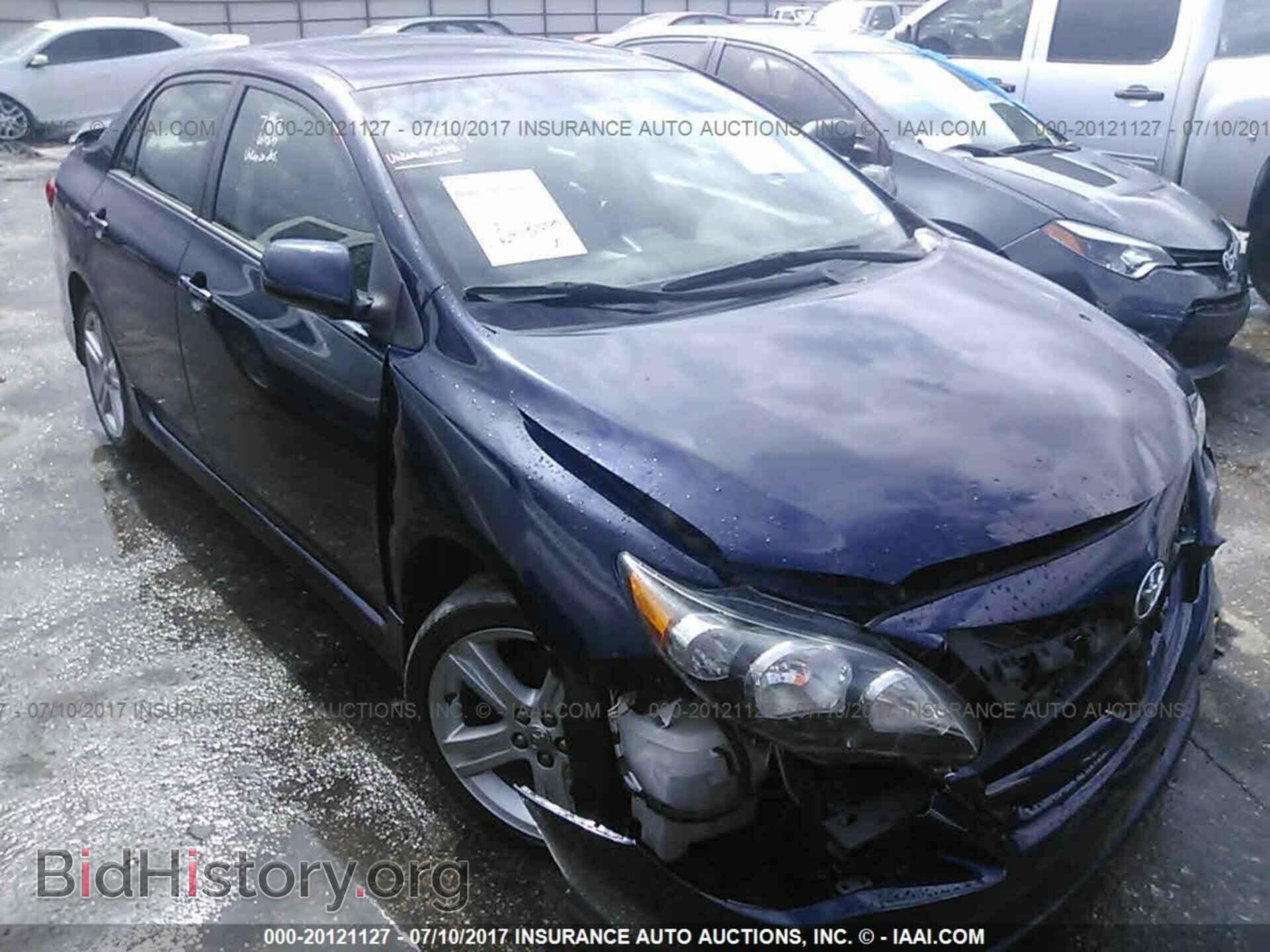 Photo 2T1BU4EE3DC025396 - Toyota Corolla 2013